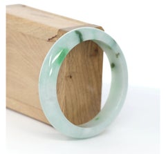 "Classic Bangle" Green Natural Jadeite Jade Bangle