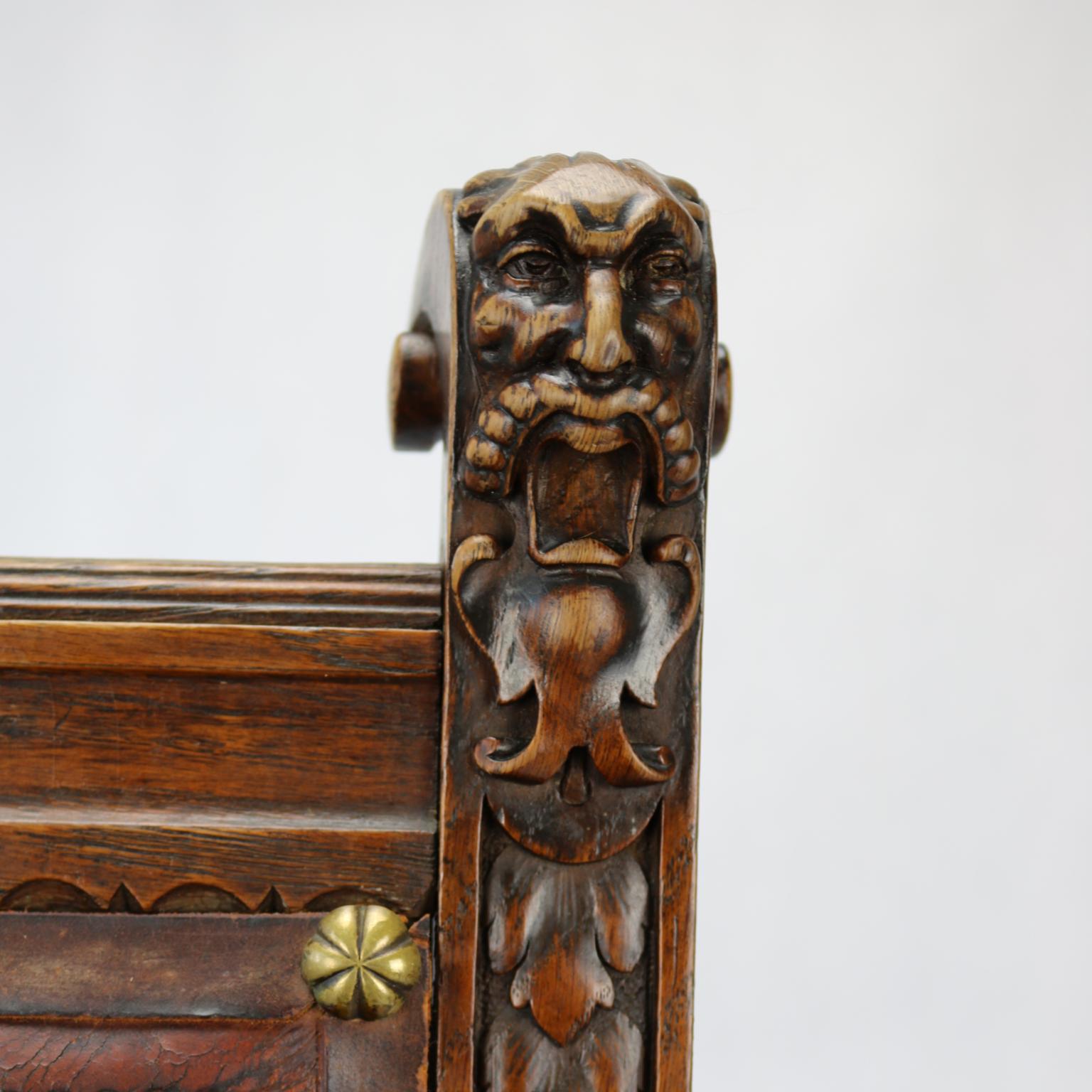 Reanaissance Revival Hand-Carved Chair with Embossed Leather 19th Century For Sale 6