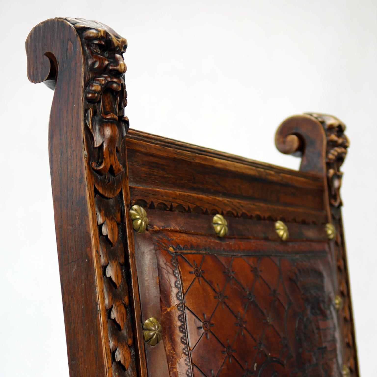 Reanaissance Revival Hand-Carved Chair with Embossed Leather 19th Century For Sale 2