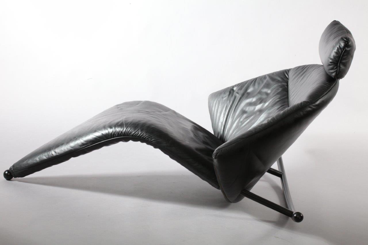 Rear Black Leather Rocking Chair, Ligne Roset, France, 1980 In Excellent Condition In Vienna, Vienna