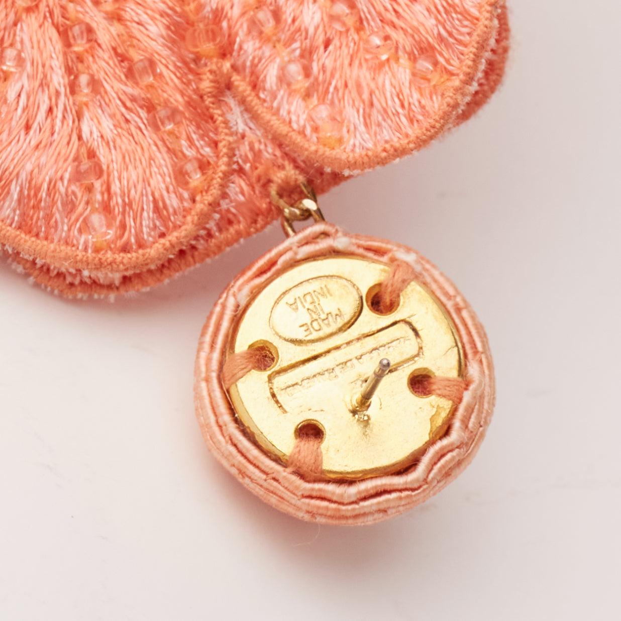 REBECCA DE RAVENEL peach pink floral beaded applique drop pin earrings For Sale 2
