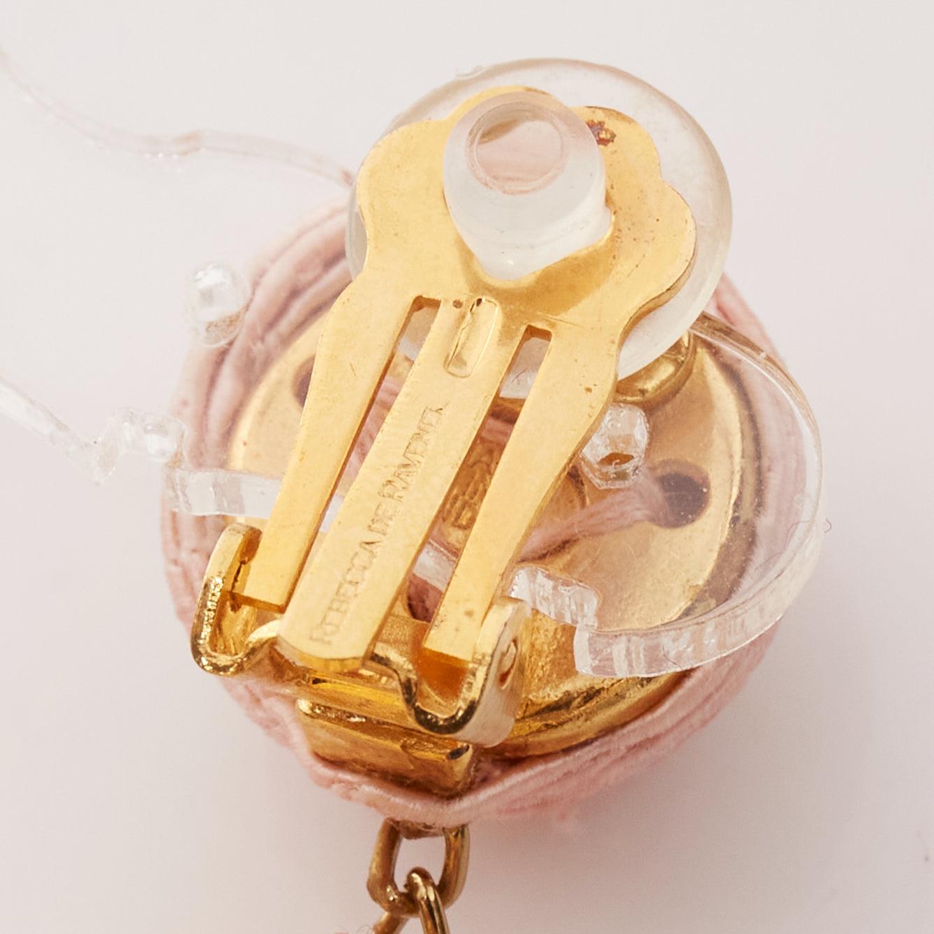 REBECCA DE RAVENEL pink applique gold metal leaf drop clip on earrings For Sale 2