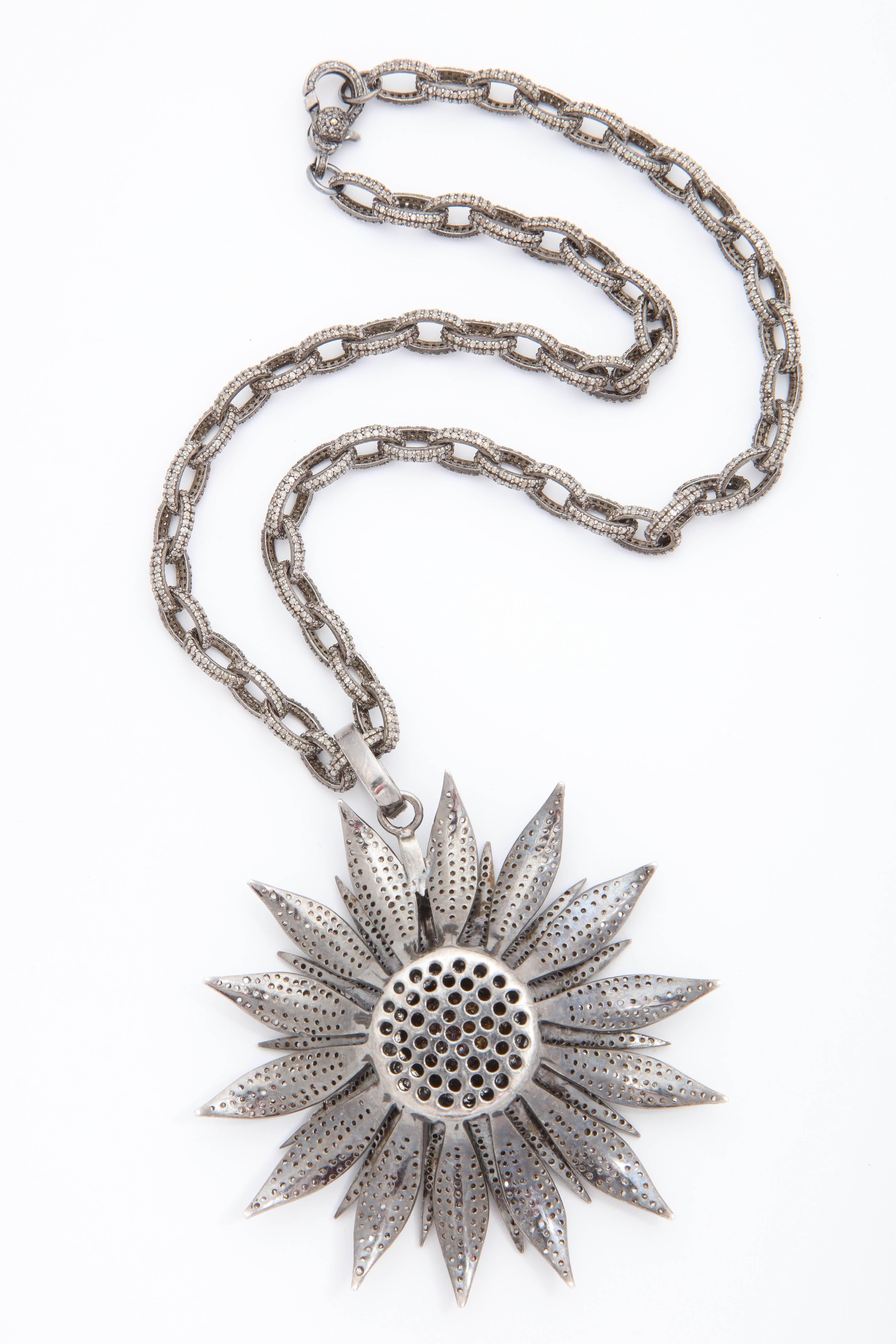 Contemporary Diamond Daisy Necklace For Sale