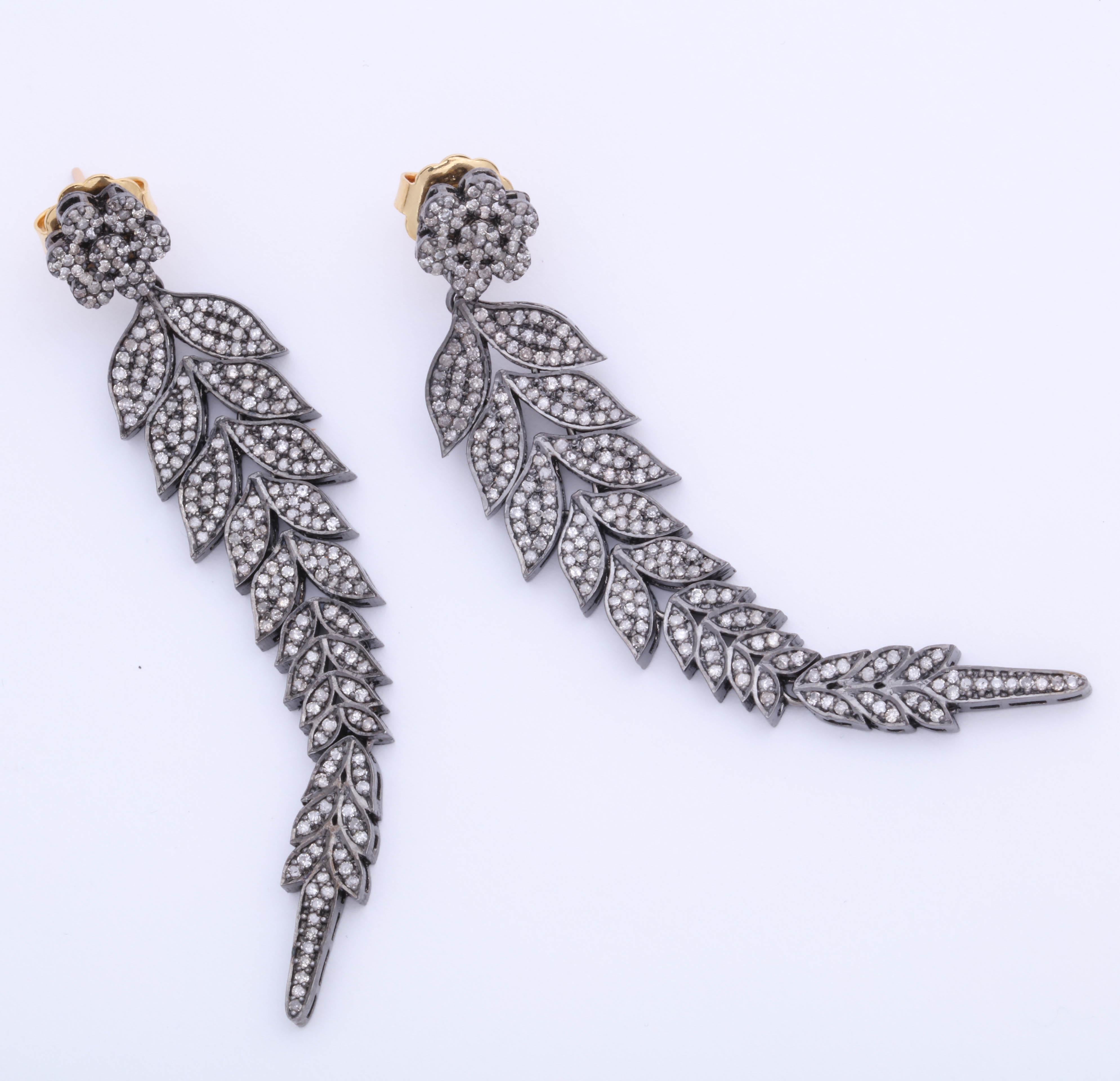 Rebecca Koven Diamond Silver Vine Earrings In New Condition For Sale In Fifth Avenue, NY