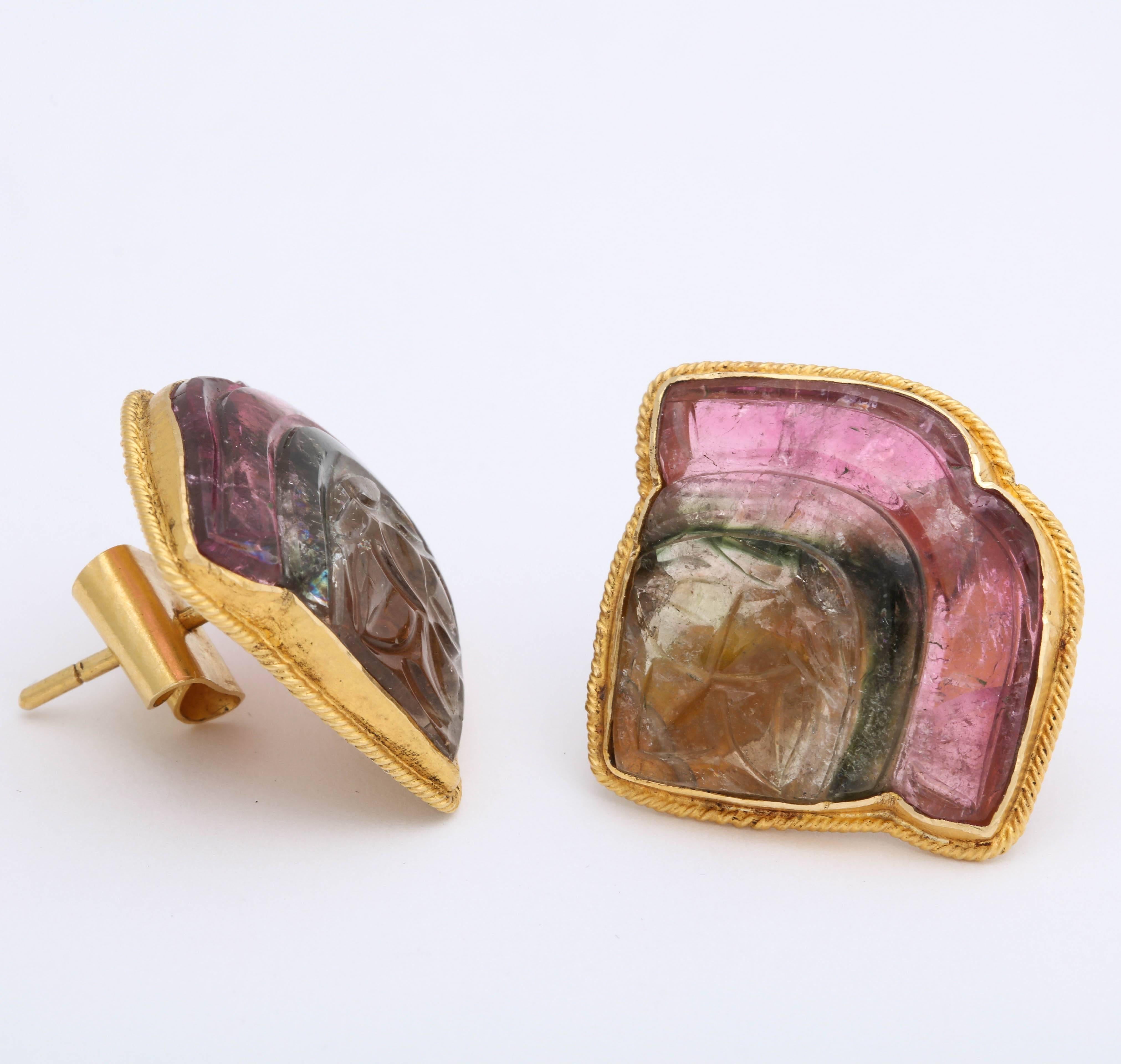 Rebecca Koven Watermelon Tourmaline Lotus Flower Earrings In New Condition For Sale In Fifth Avenue, NY