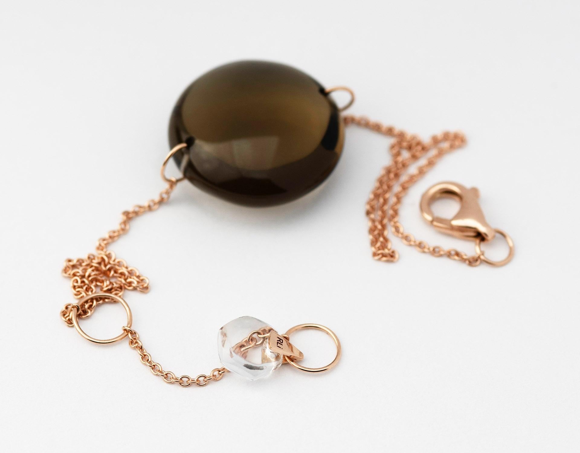 Rebecca Li designs Mindfulness. 

This minimum contemporary bracelet is from her Crystal Links Collection. Inspired by sacred geometry, it's designed to let us remember our power within. 
Miracles happen.

Smoky quartz means protection and