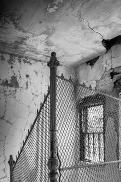 "Escape", Contemporáneo, Abandonado, Negro, Blanco, Interior, Fotografía, 2018