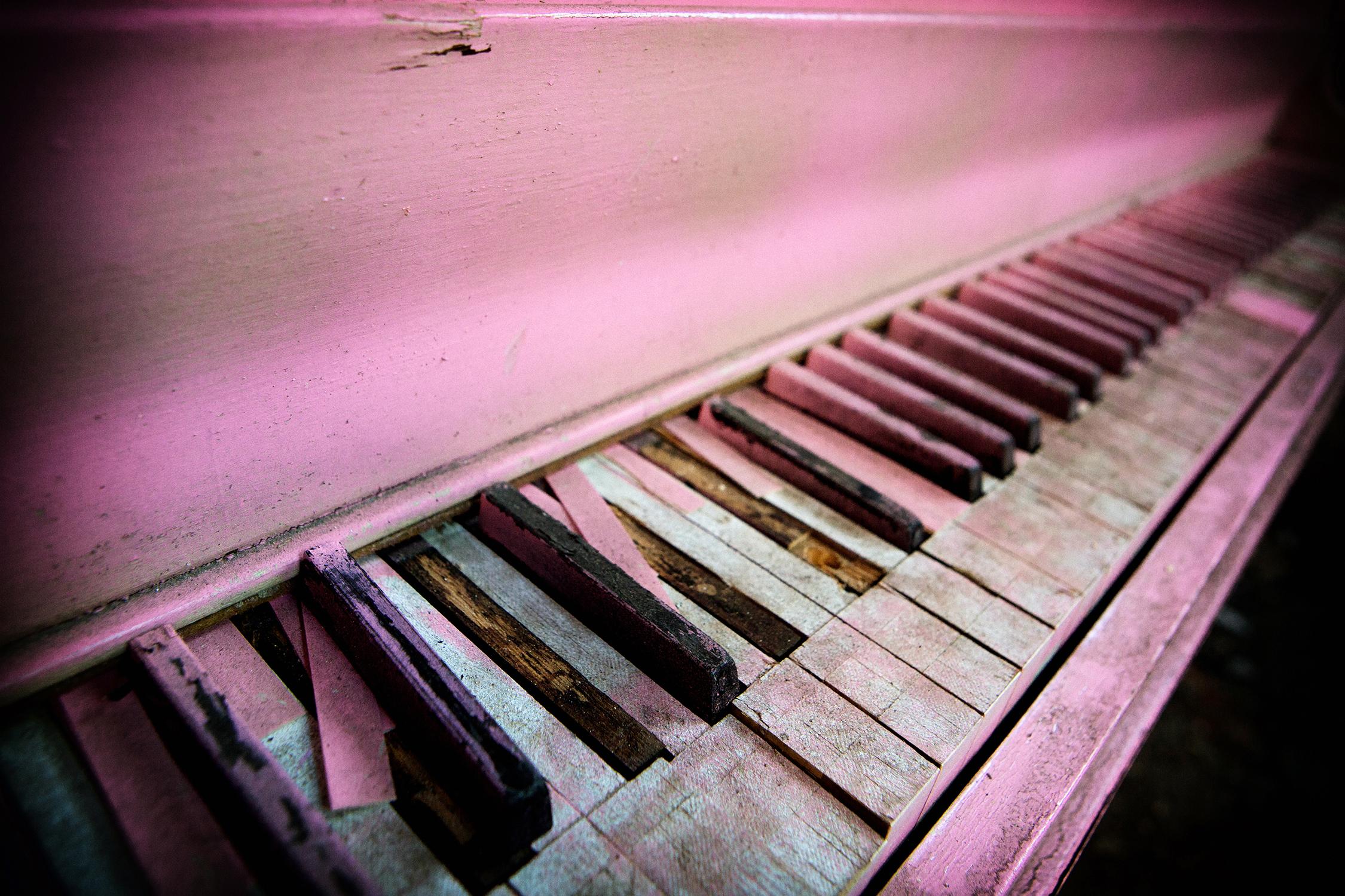 Rebecca Skinner Color Photograph - "Pink Piano II", contemporary, abandoned, Indiana, music, color photograph