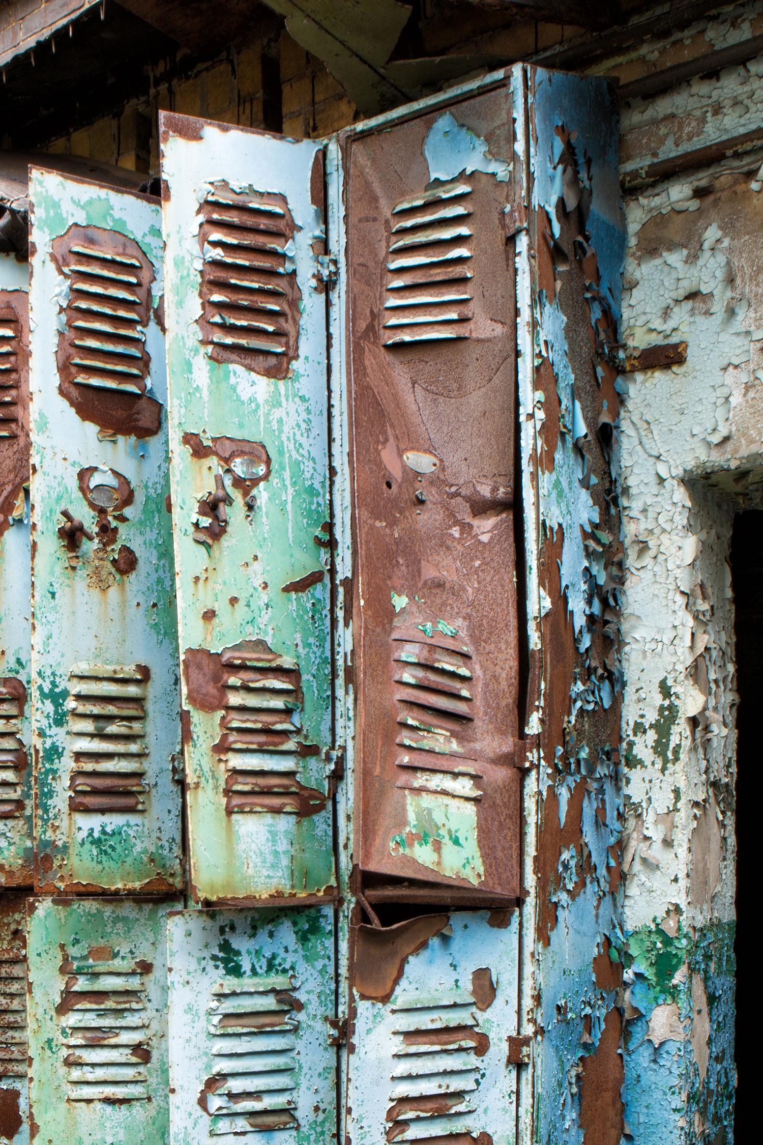 rust lockers
