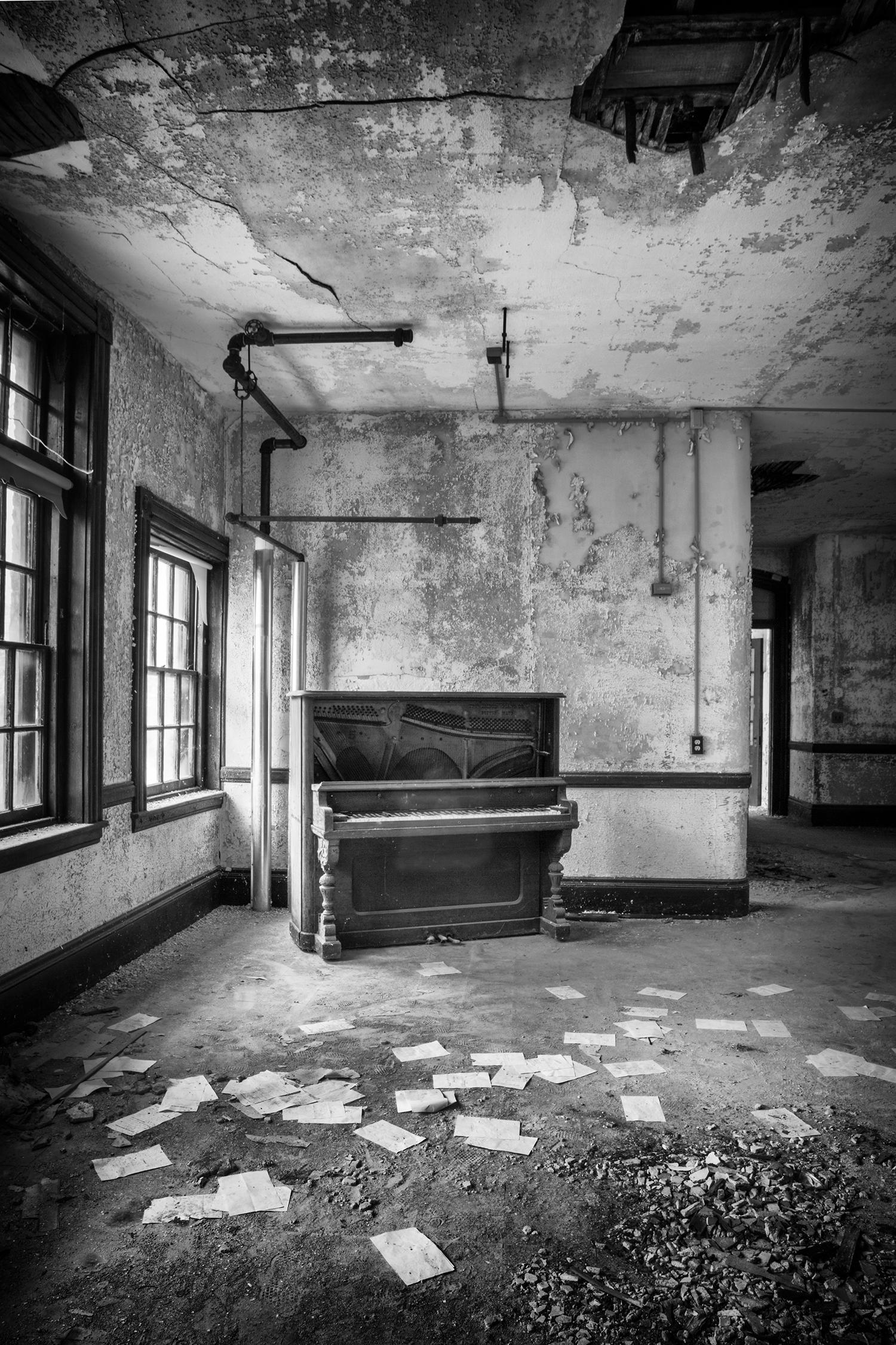 Rebecca Skinner Black and White Photograph - "Unorganized", contemporary, piano, black, white, interior, photograph