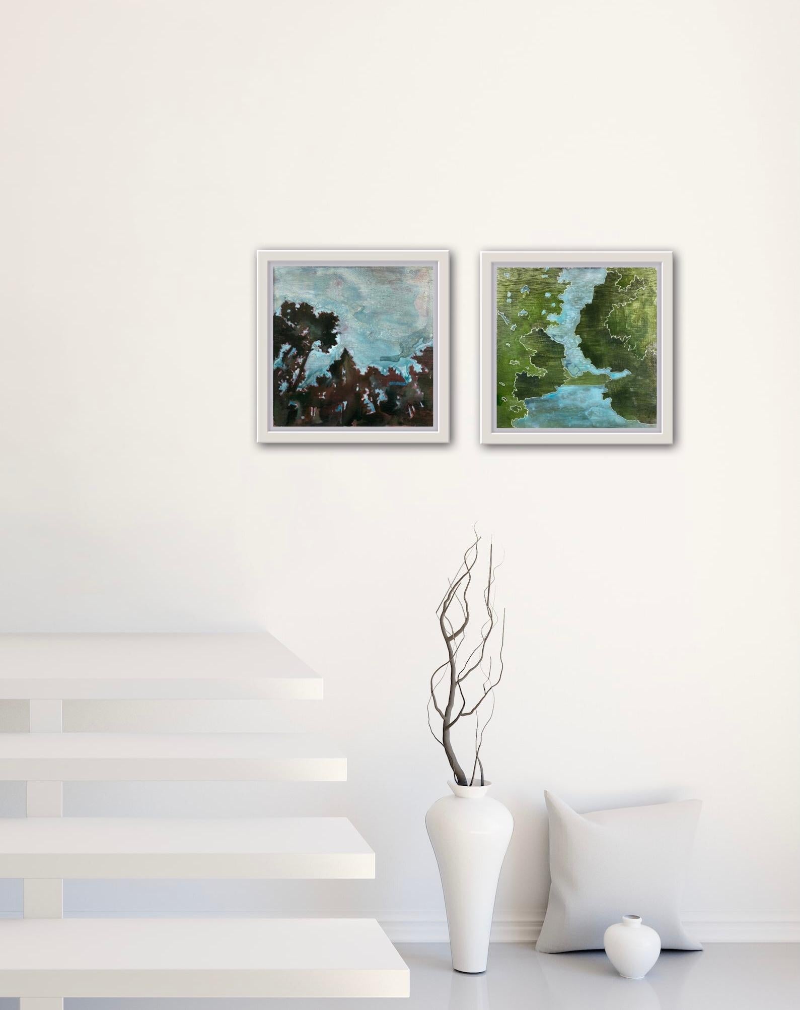 Überhängendes und rotholzblaues Diptychon (Grau), Abstract Painting, von Rebecca Tucker 