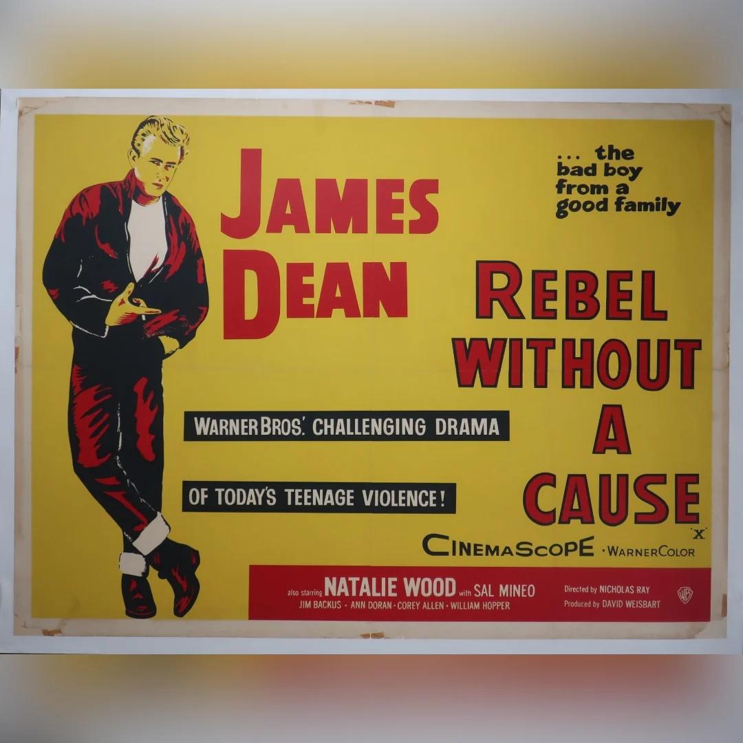Rebel Without A Cause (1950er Jahre)
Original British Quad (30 X 40 Zoll)

Erleben Sie die ungebrochene Kraft der Teenager-Rebellion mit diesem britischen Quad-Poster aus den späten 1950er Jahren für Rebel Without a Cause. Mit dem legendären James