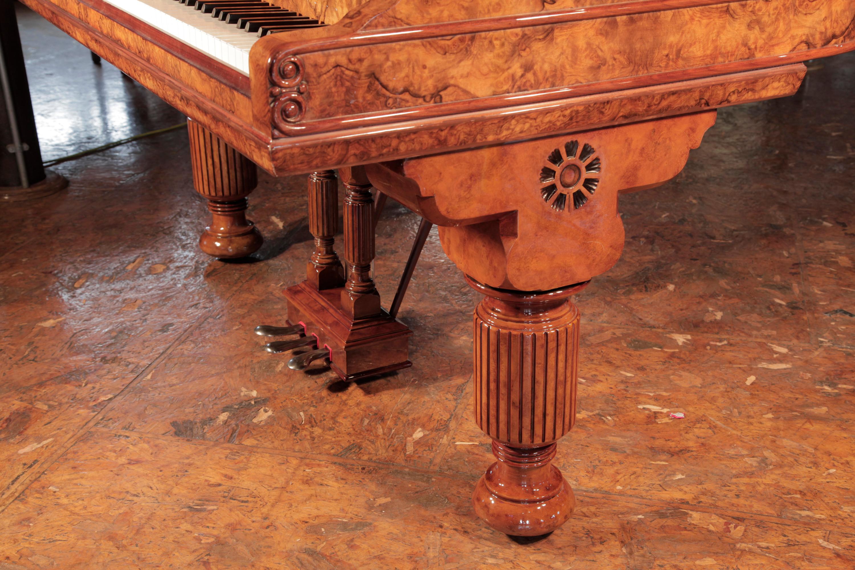 Allemand Piano à queue de concert Steinway & Sons modèle D, ronce de noyer, reconstruit en 1881 en vente