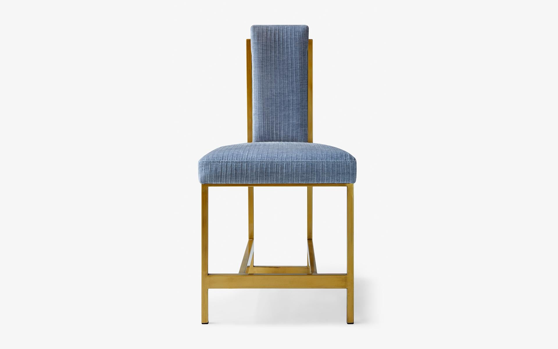 Zurückgerufener blauer Kenzo-Messing-Stuhl (Metallarbeit) im Angebot