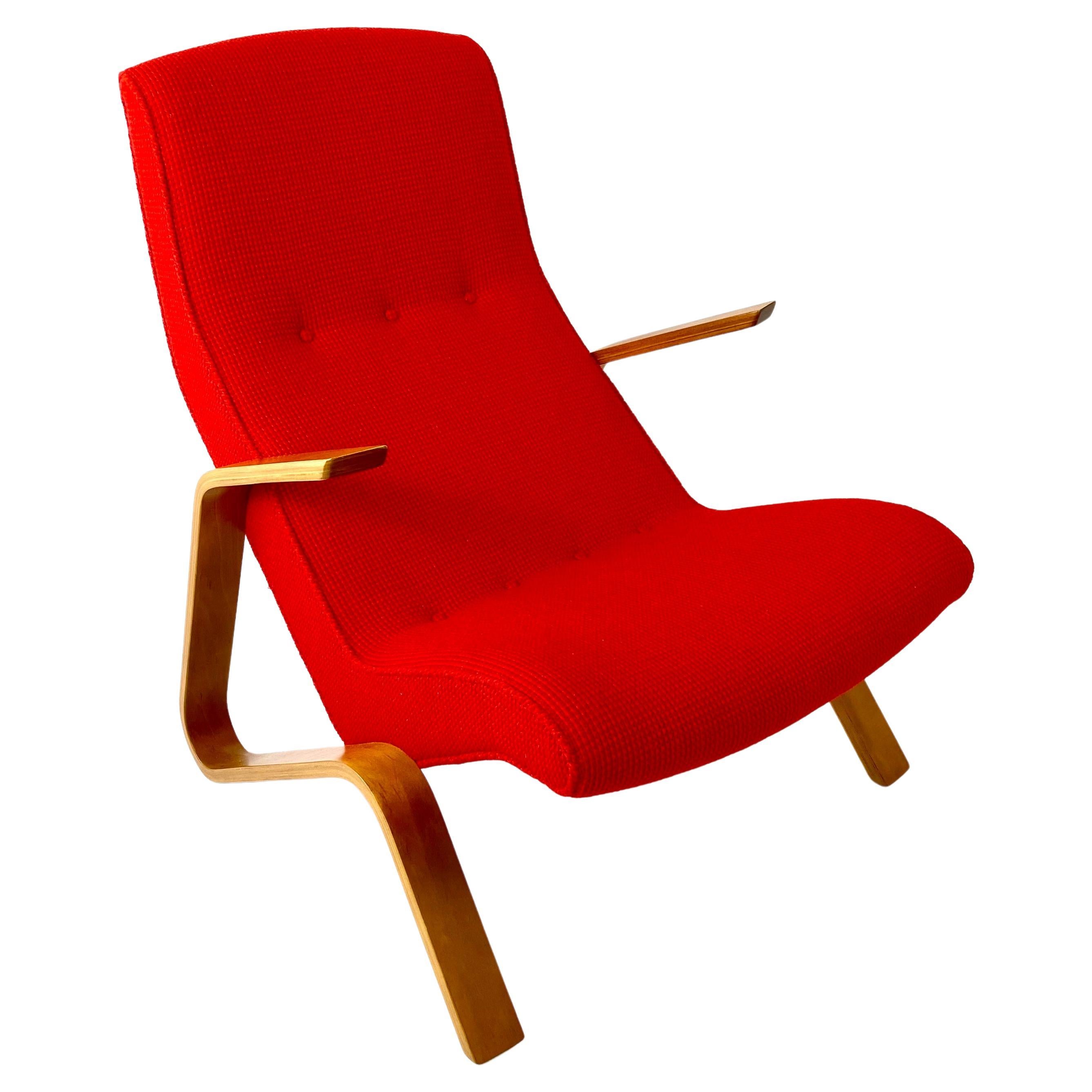 Recently Restored Eero Saarinen for Knoll Model 61 Grasshopper Lounge Chair