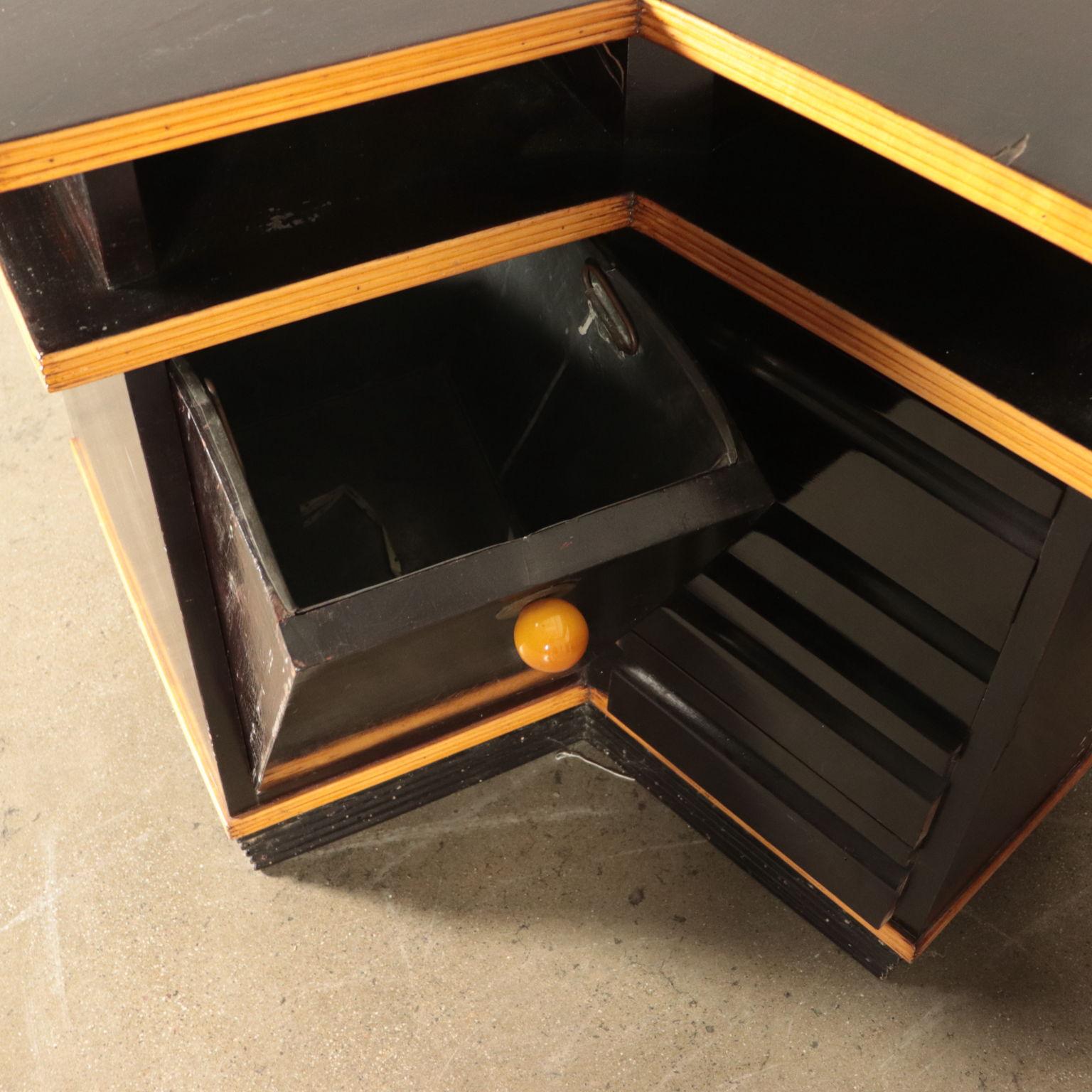 Reception Desk, Solid Veneered and Stained Wood, Italy, 1940s 1