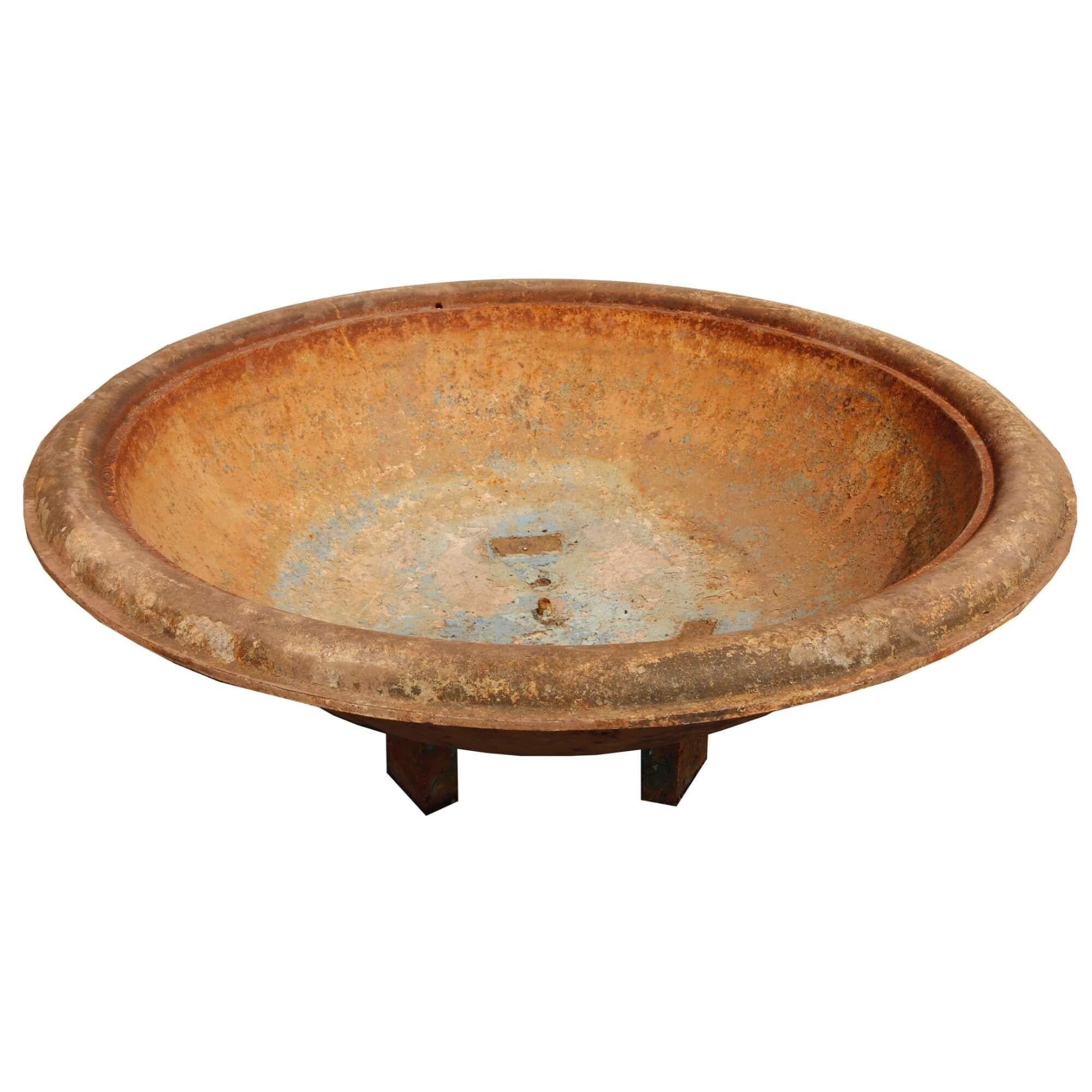Reclaimed 1.8m Large Cast Iron Bowl Water Feature For Sale 1