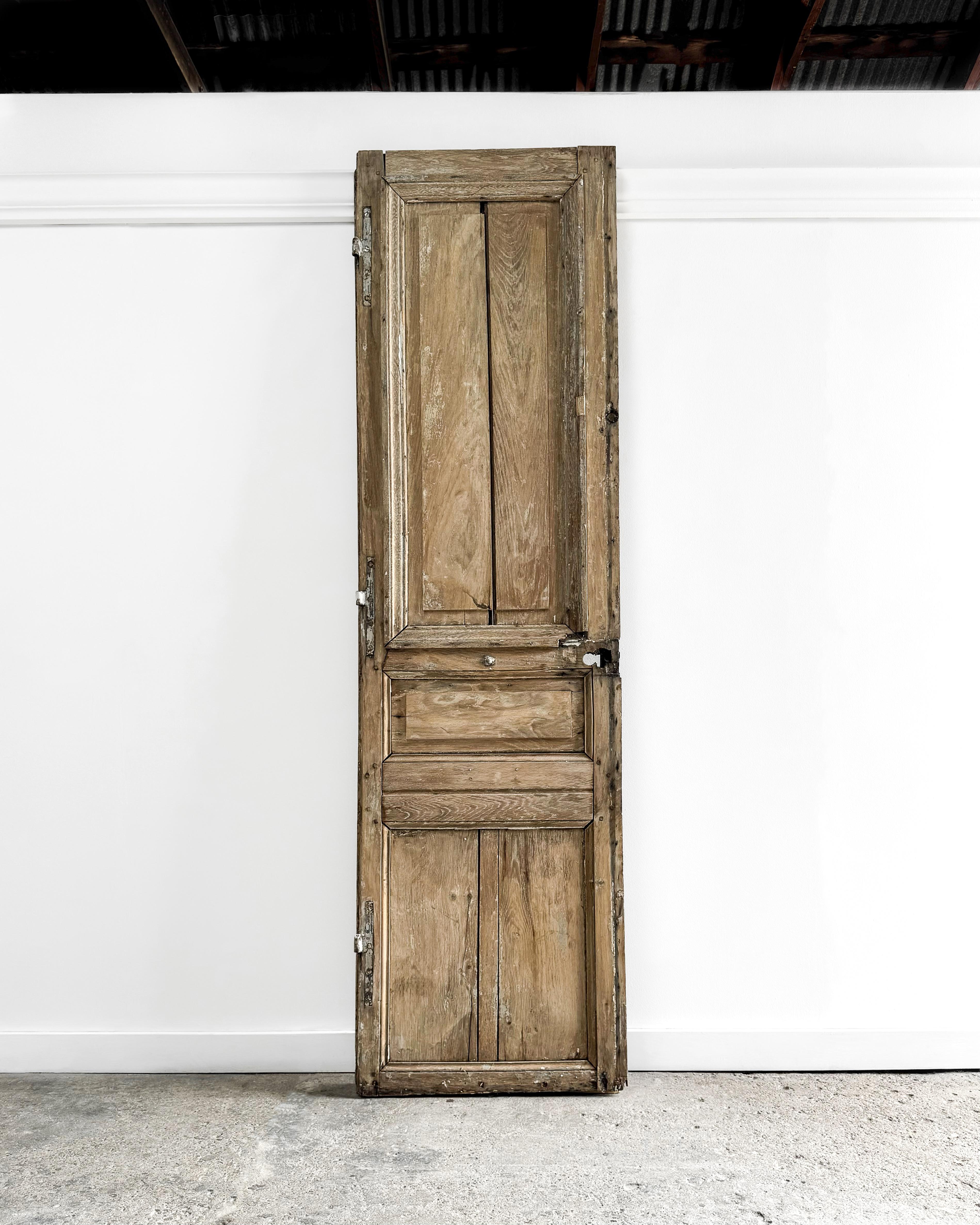 Reclaimierte französische 3-Paneel-Innentür aus dem 19. Jahrhundert mit Schilfdetails im Angebot 5