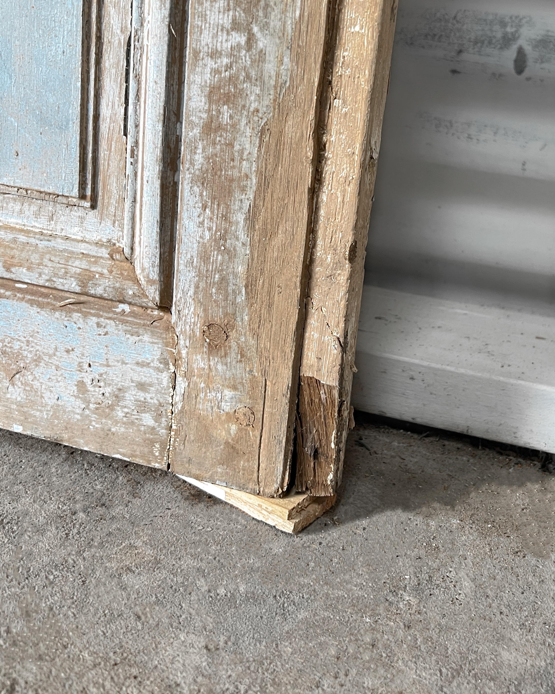 Reclaimed 19th Century French Door with Weathered Blue Paint For Sale 12