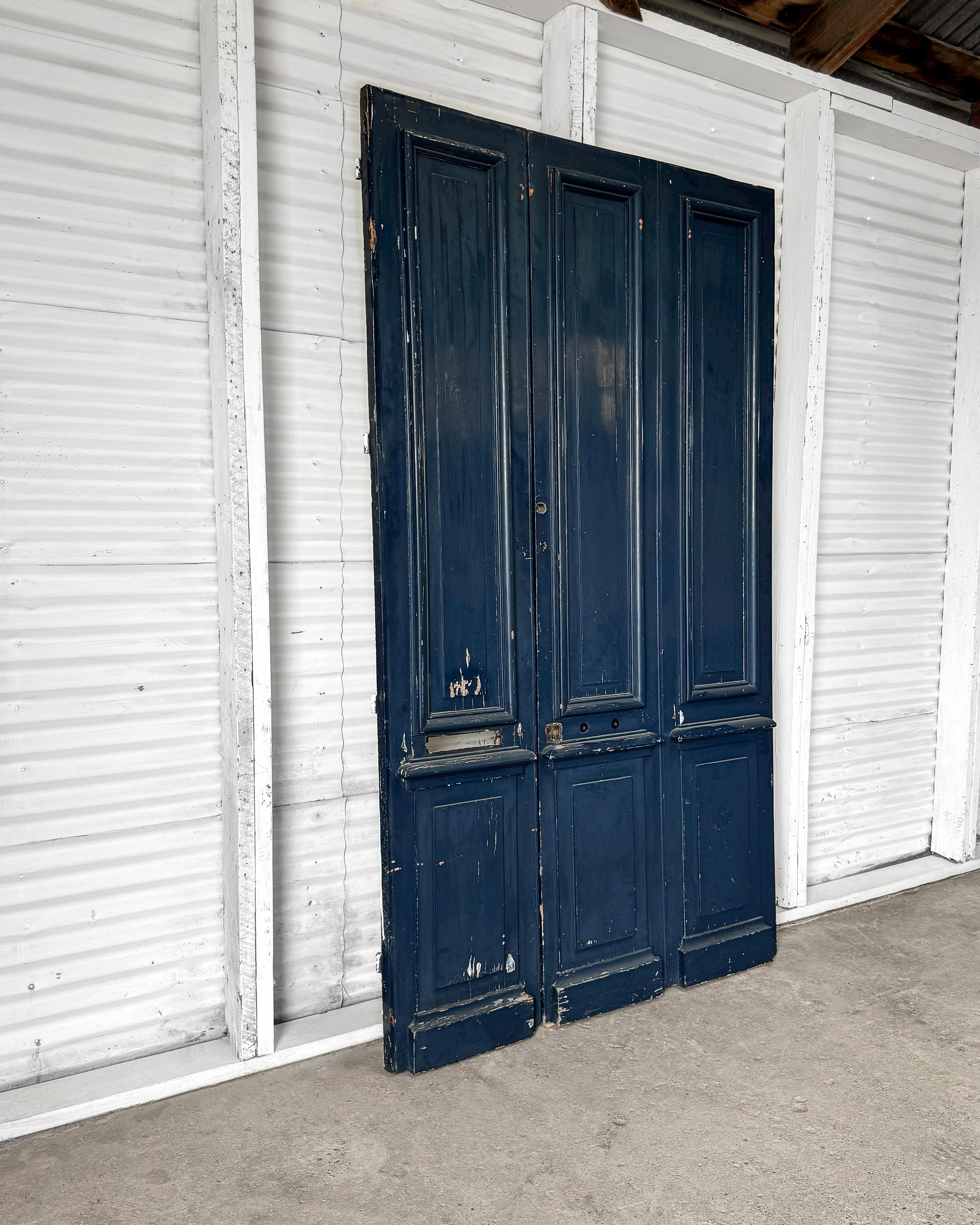 Reclaimed 19th Century French Exterior Doors In Good Condition In Mckinney, TX