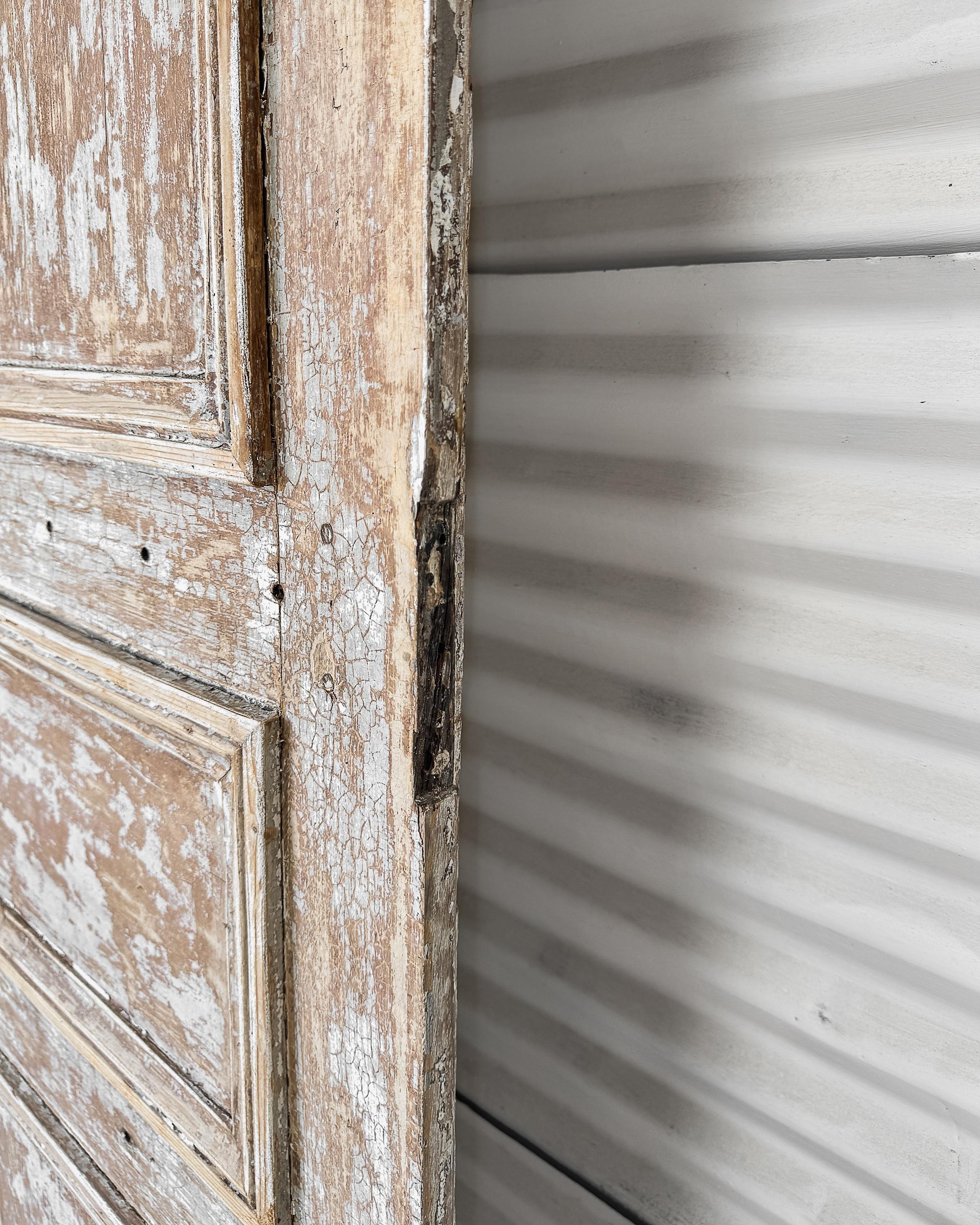Reclaimed 19th Century French Interior Door with Diamond Cutout For Sale 7