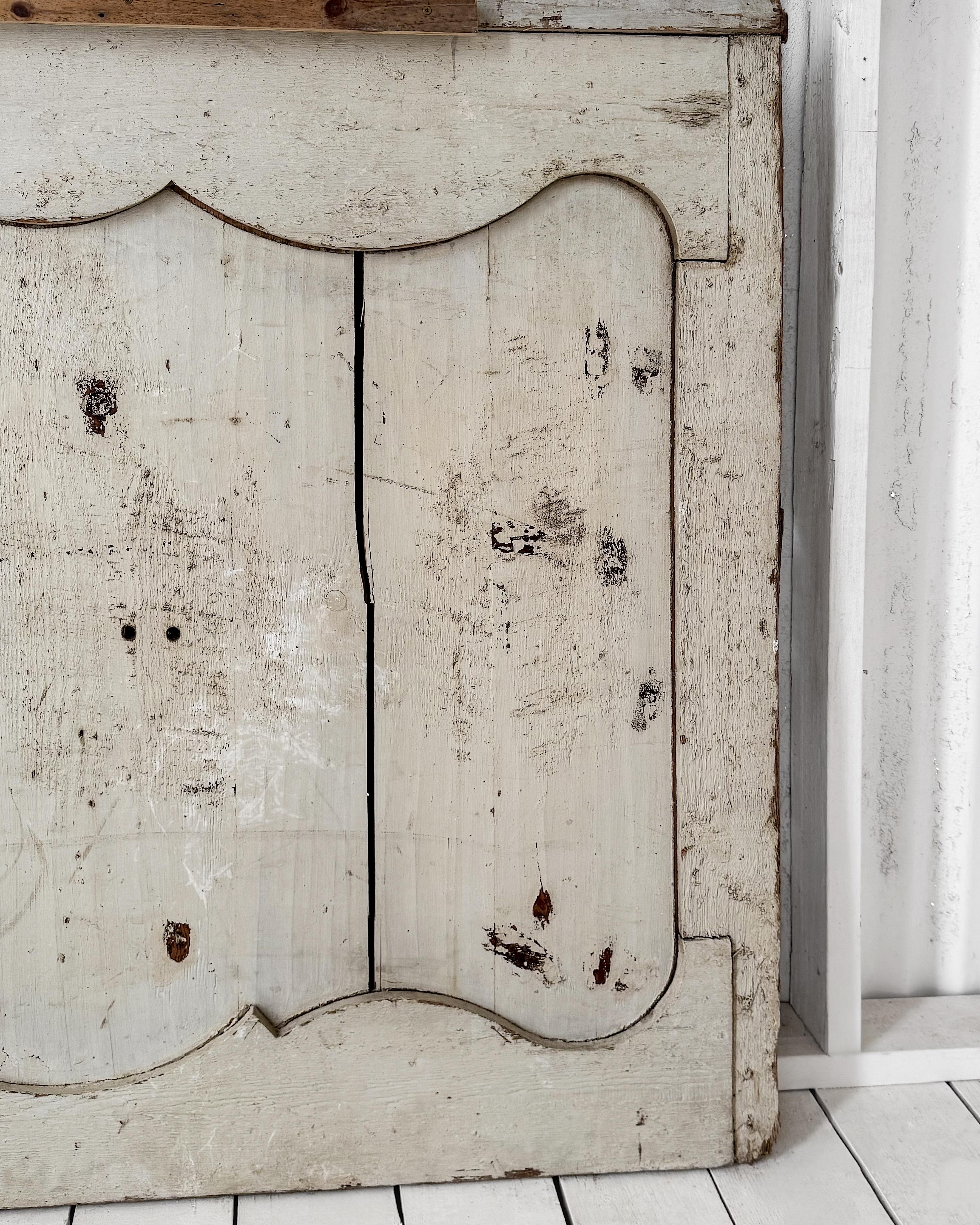 Reclaimed 19th century French Provincial Decorative Boiserie Panel For Sale 12