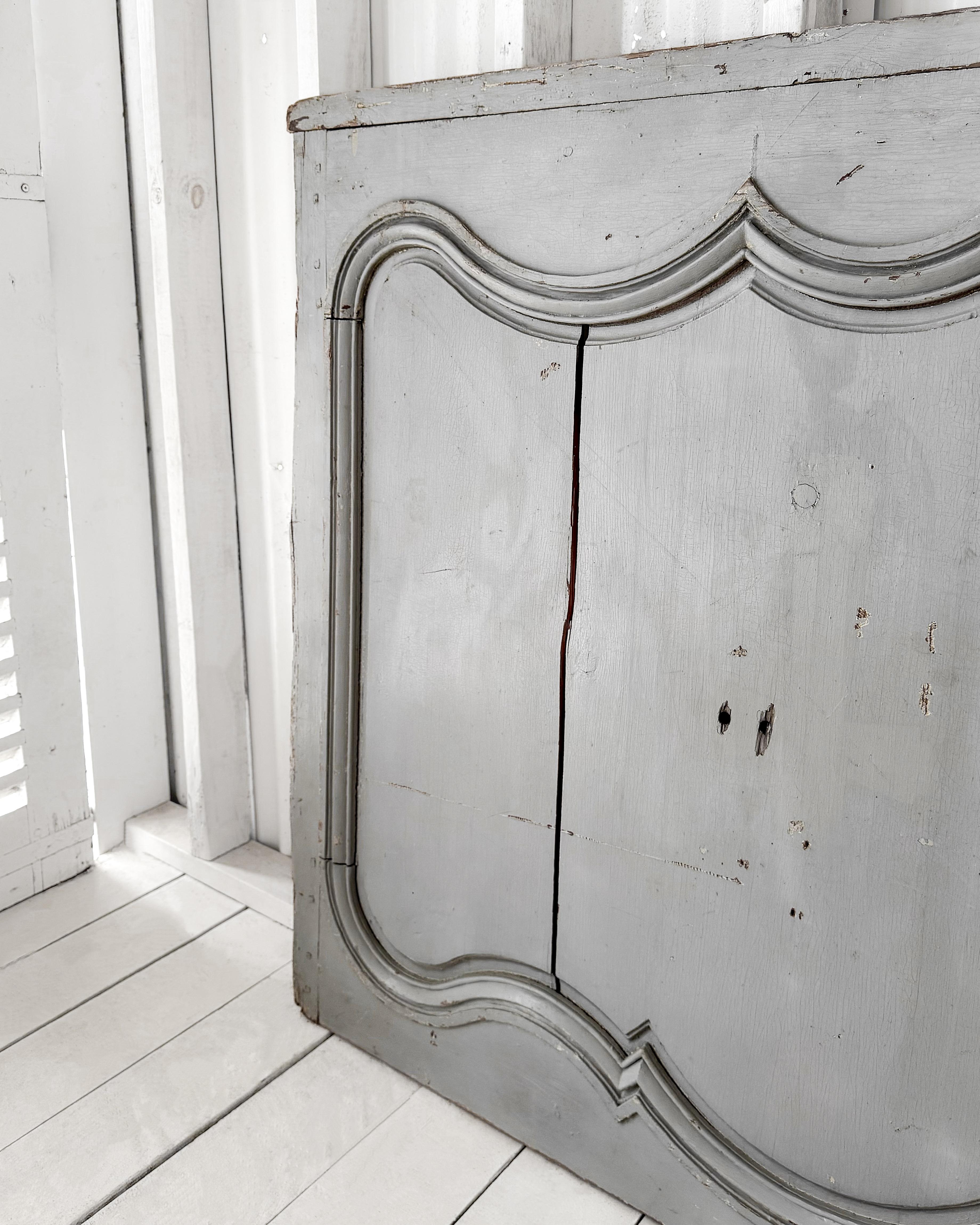 Reclaimed 19th century French Provincial Decorative Boiserie Panel For Sale 4