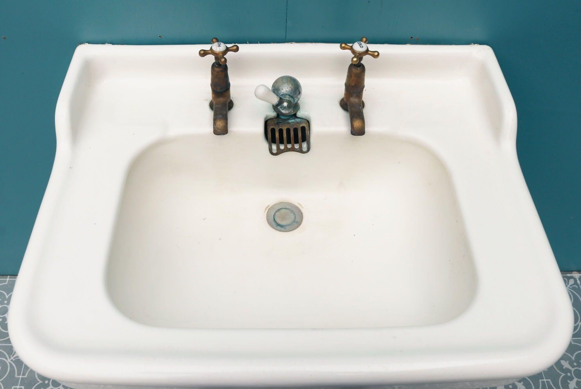 20th Century Reclaimed Art Deco Porcher Pedestal Sink