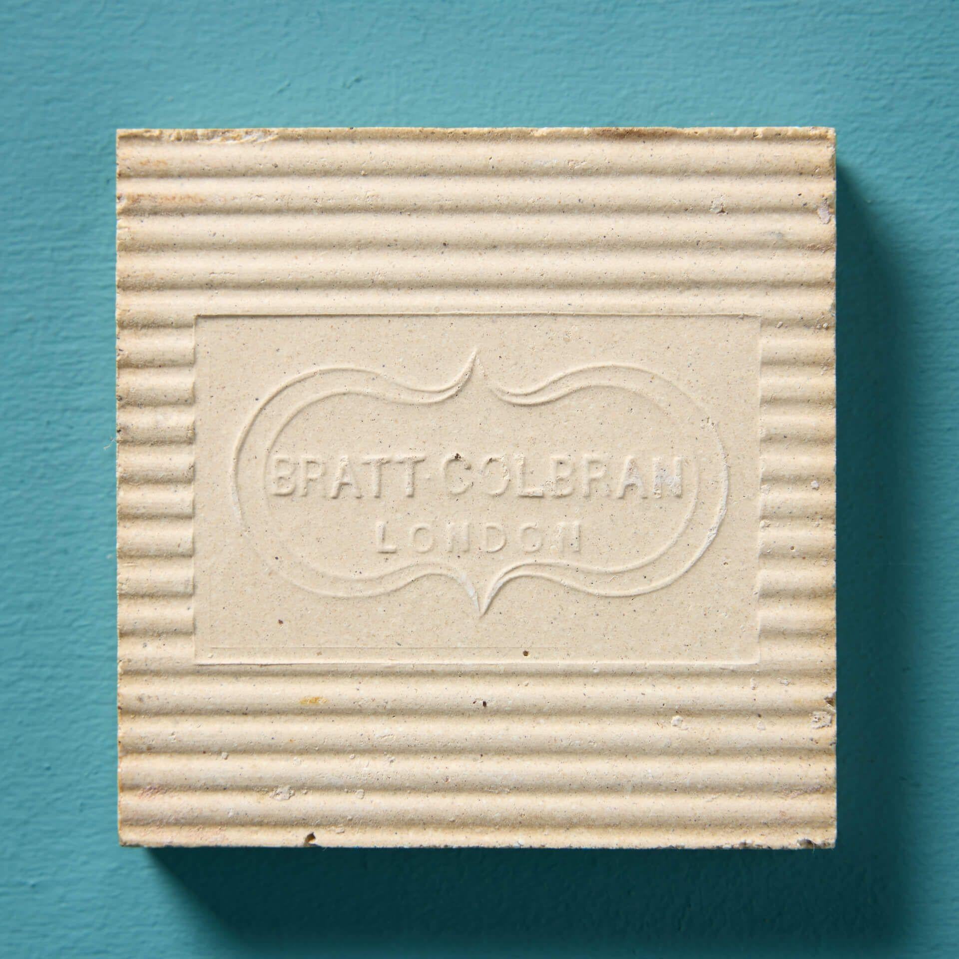 Argilla Piastrelle di ceramica di Bratt Colbran recuperate in vendita
