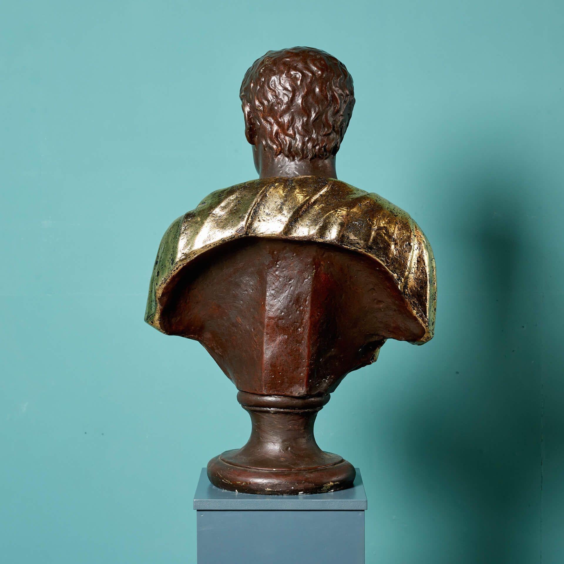 Reclaimierte Bronze- und vergoldete Gipsbüste des römischen Kaisers aus Gips (20. Jahrhundert) im Angebot