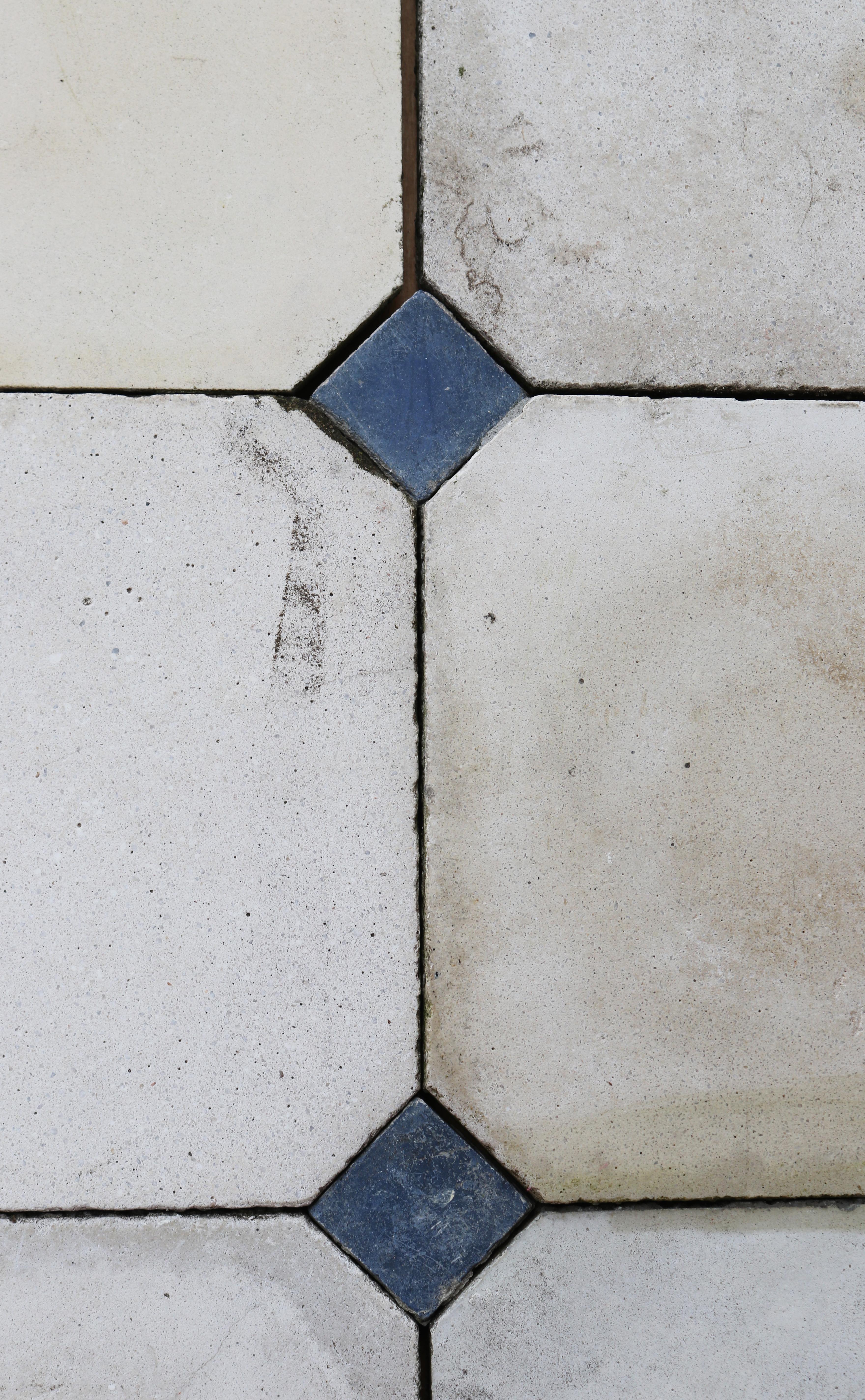 limestone cabochon floor