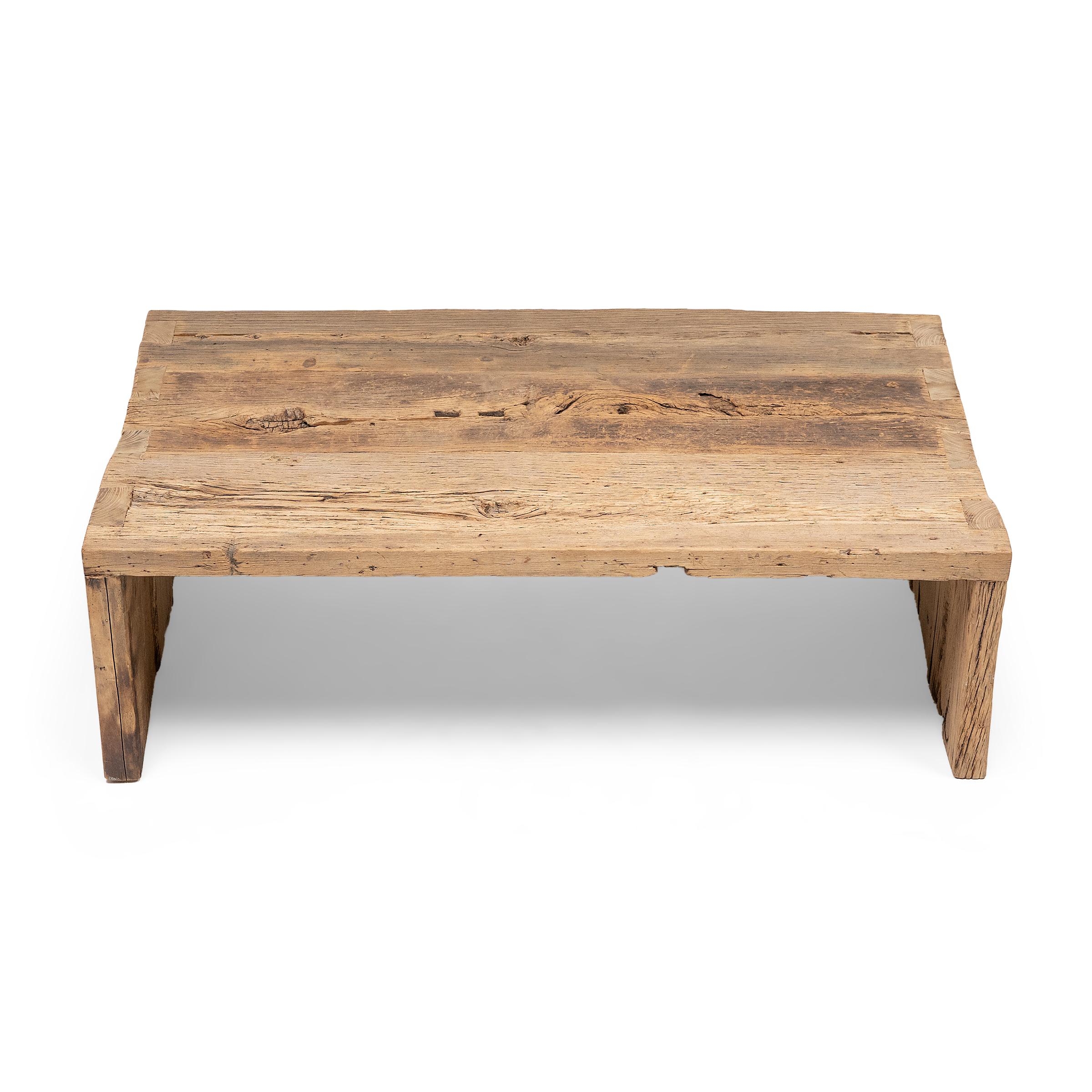 Reclaimed Chinese Elm Coffee Table In Good Condition For Sale In Chicago, IL