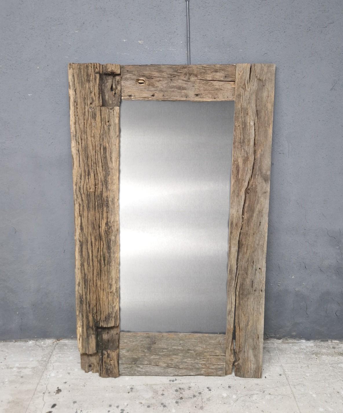 Sculpté à la main Reclaimed Country Antique Floor Mirror made from Barn Oak Boards 19ème en vente