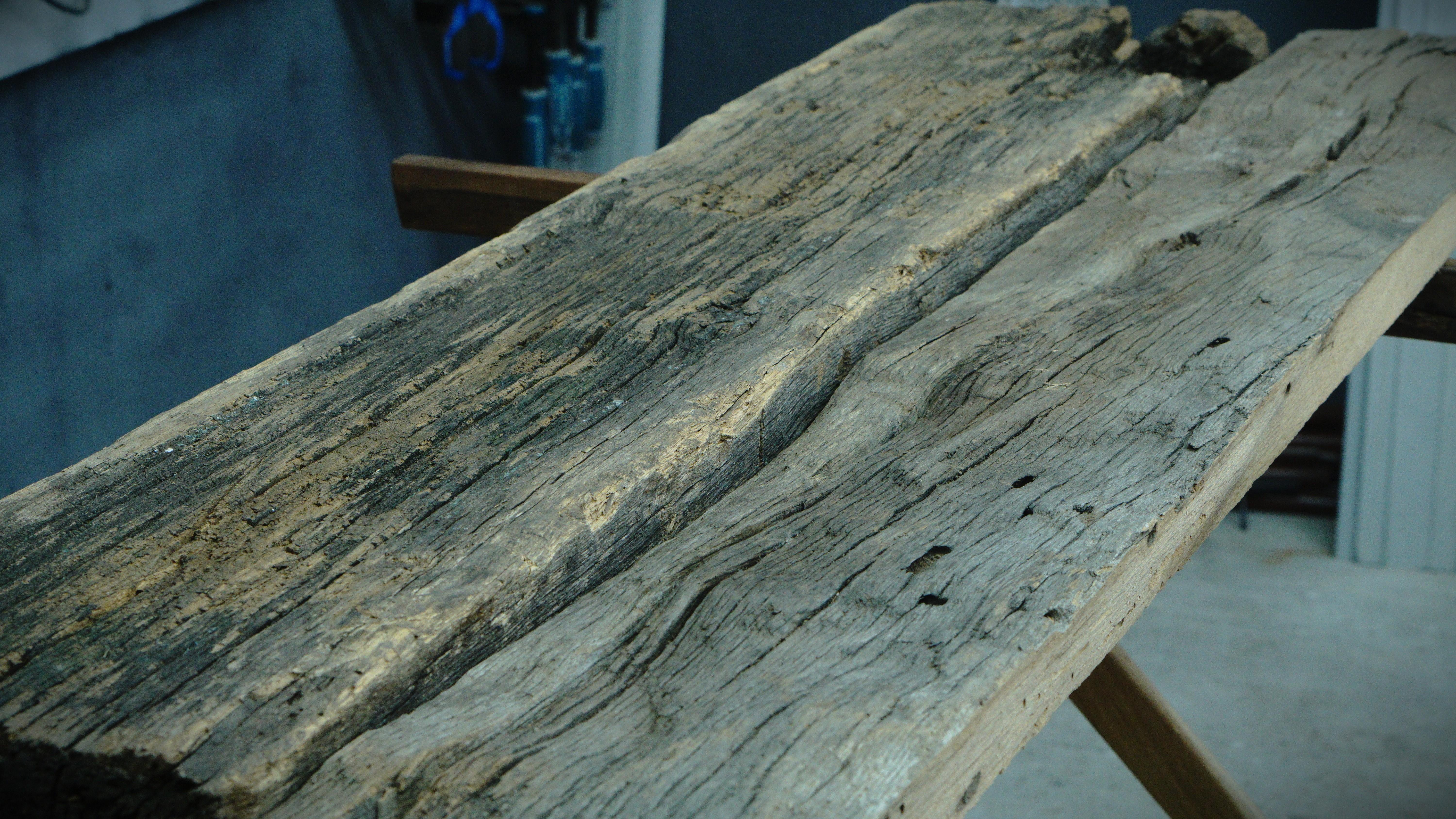 Table ancienne en chêne de pays recyclé 19ème + Modèle 3D en vente 2