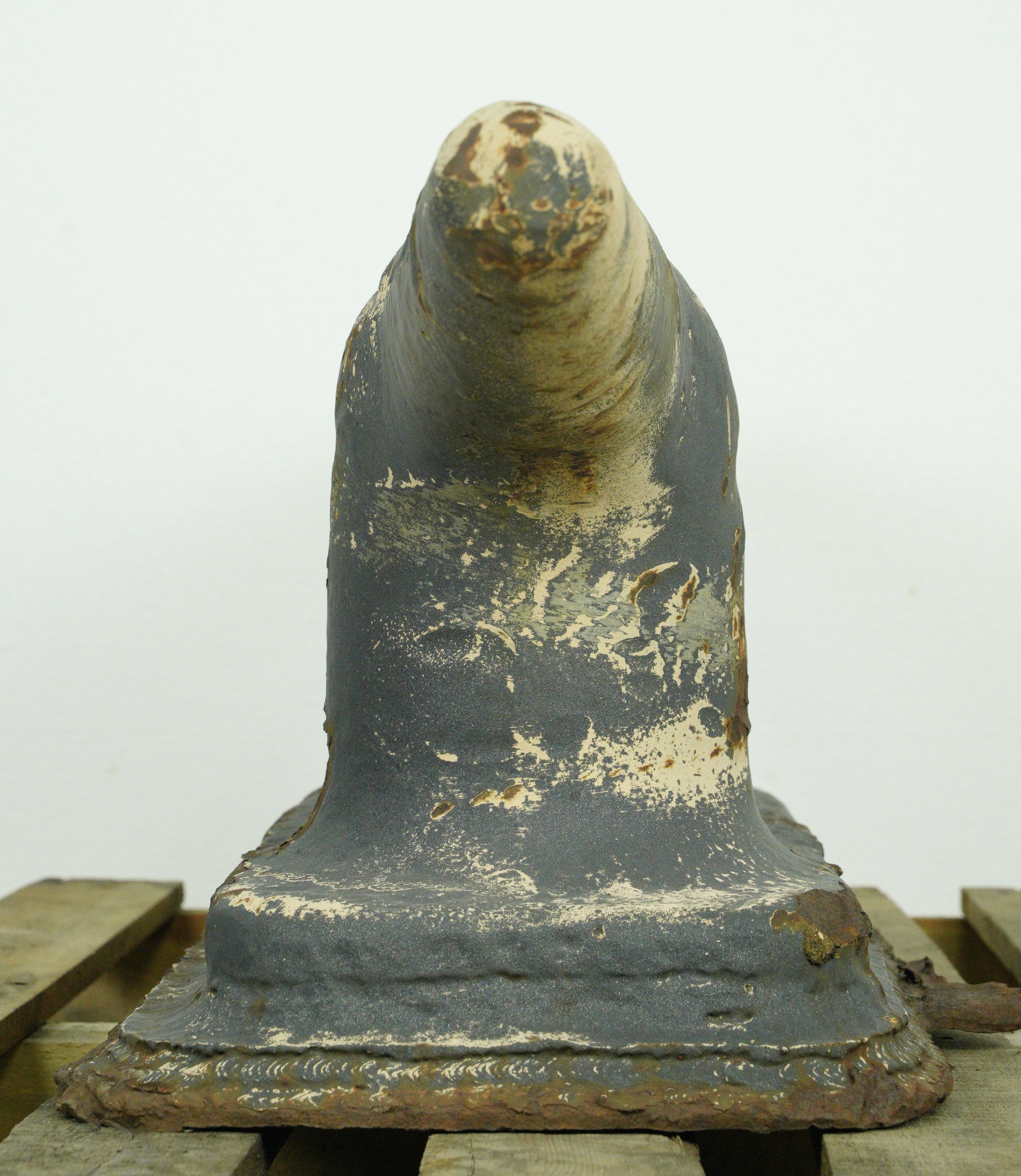 Reclaimed Early 1940s WW2 42 in. Tassello da ponte in ghisa In condizioni buone in vendita a New York, NY
