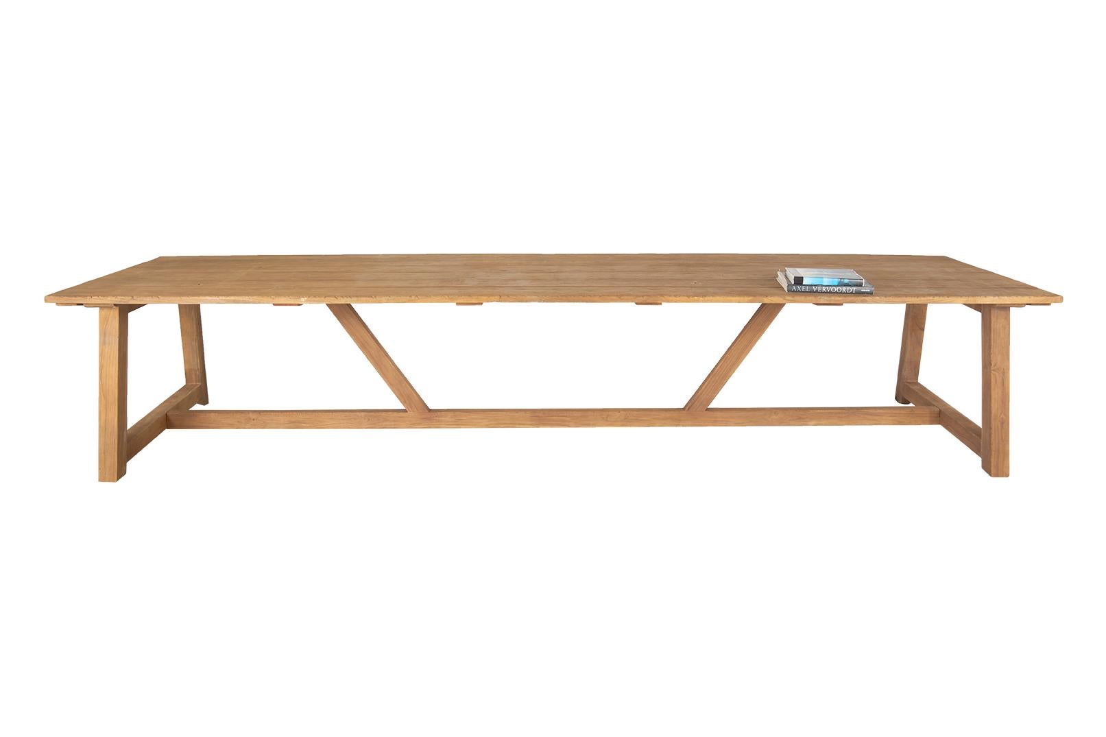 This piece is a part of Brendan Bass’s one-of-a-kind collection, Le Monde. French for “The World”, the Le Monde collection is made up of rare and hard to find pieces curated by Brendan from estate sales, brocantes, and anywhere beautiful pieces can