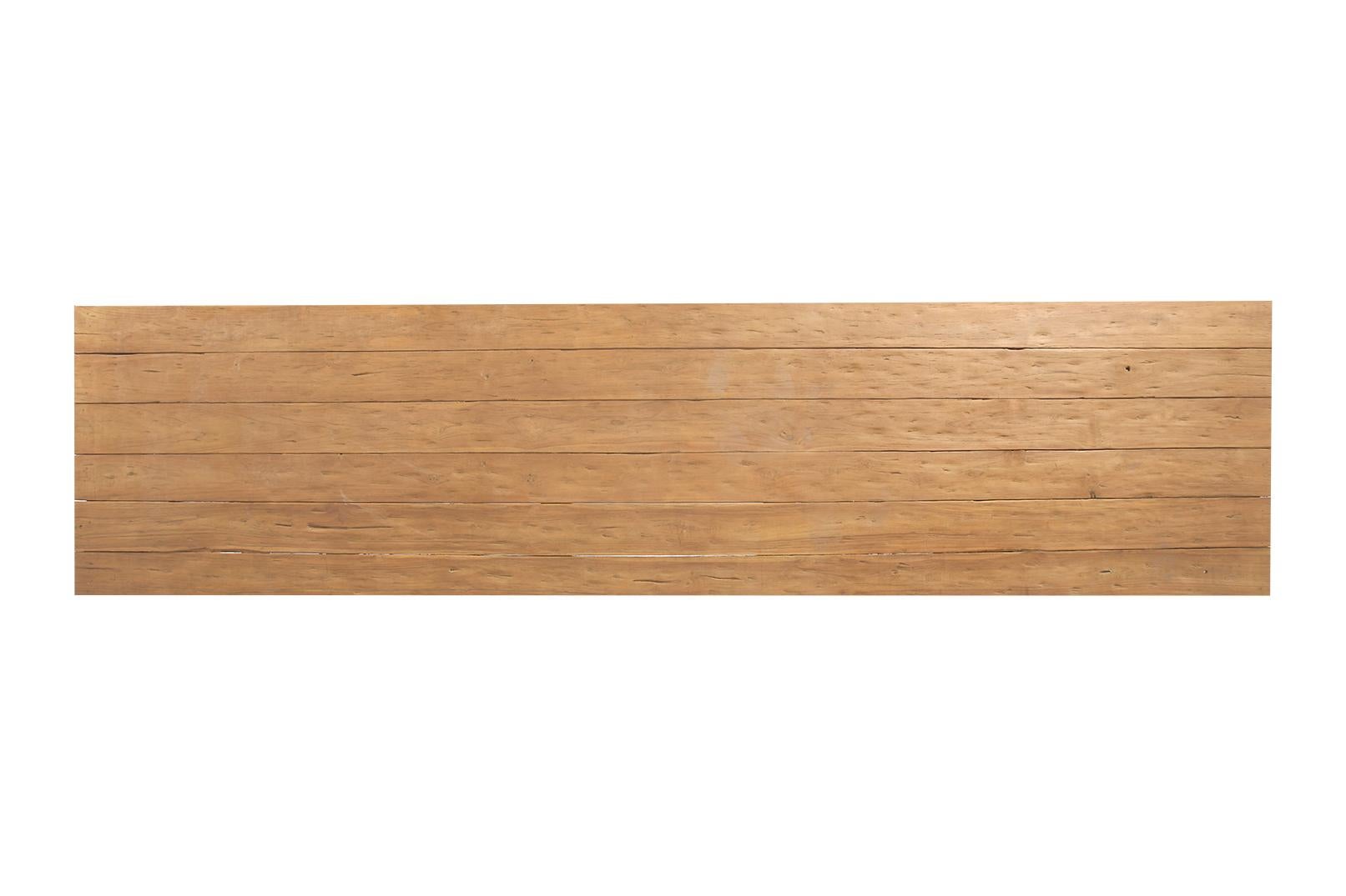 Reclaimed Elm Dining Table In Good Condition For Sale In Dallas, TX
