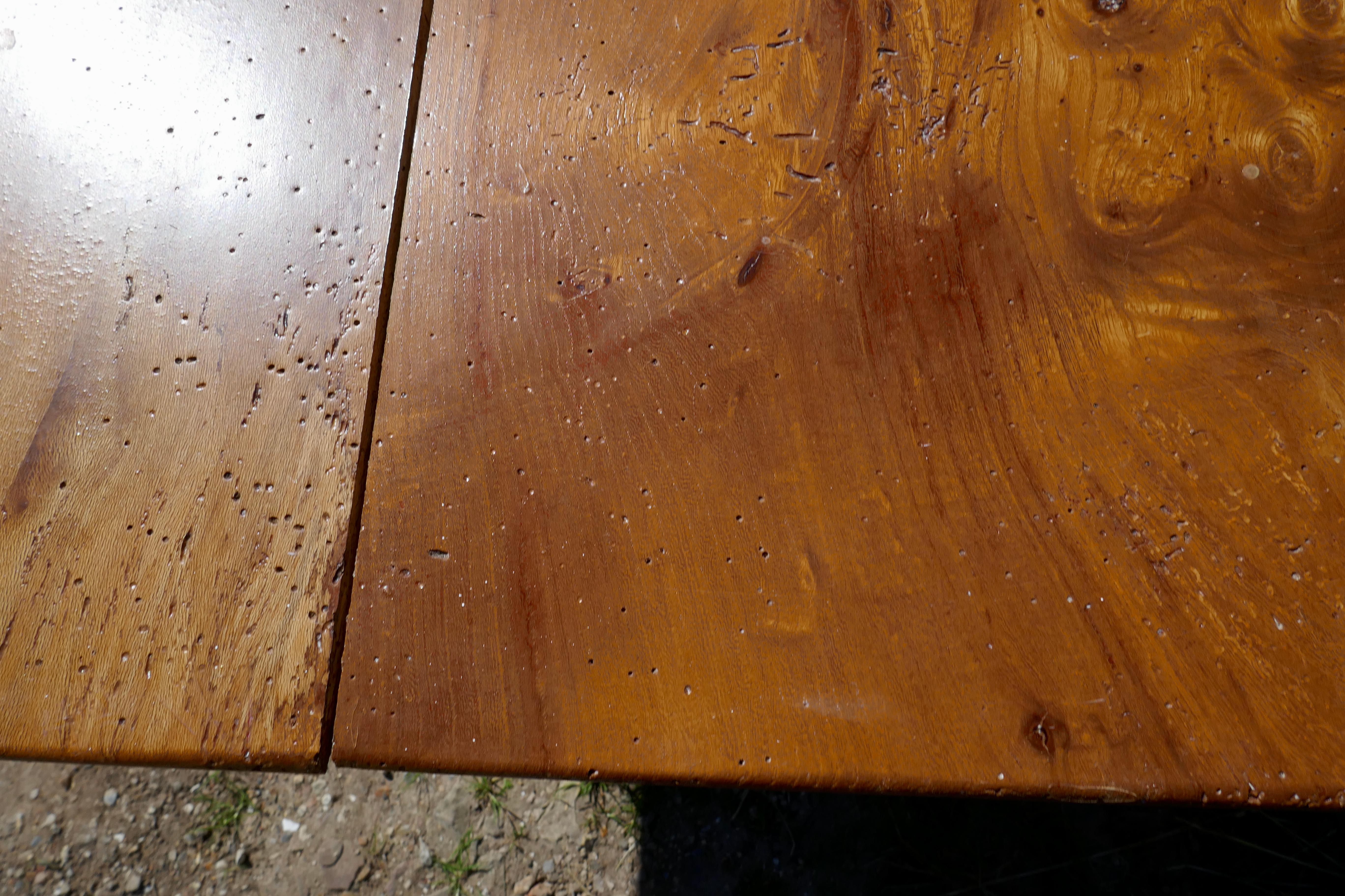 Reclaimed Elm Rustic English Barn Table    This is a superb piece  For Sale 3