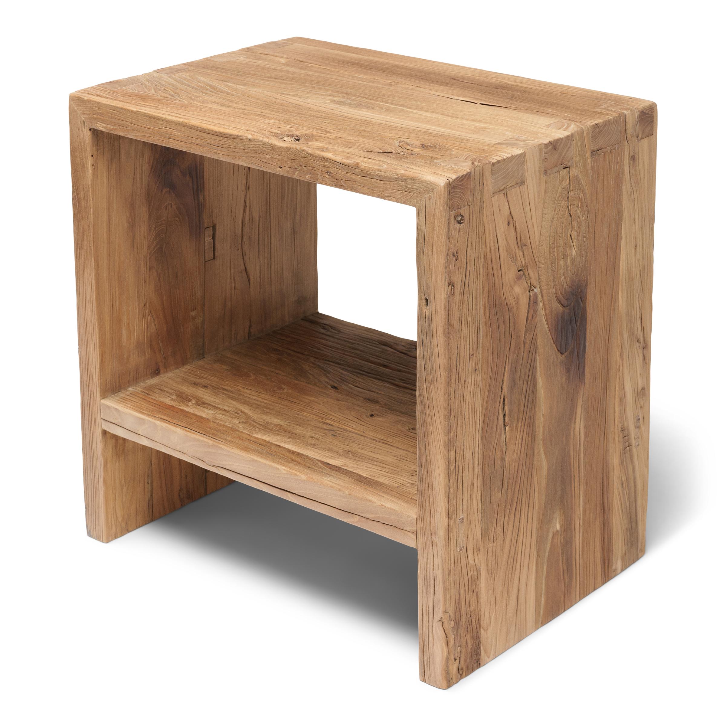 Mesa auxiliar de olmo recuperado Chino en venta