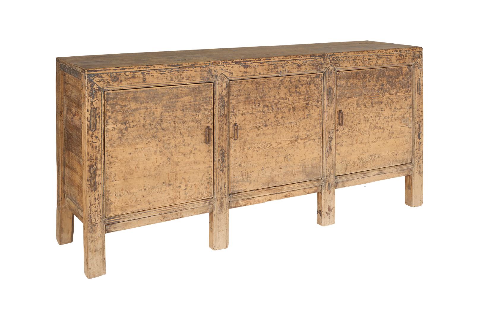 Reclaimed Elm Three Door Server In Good Condition For Sale In Dallas, TX