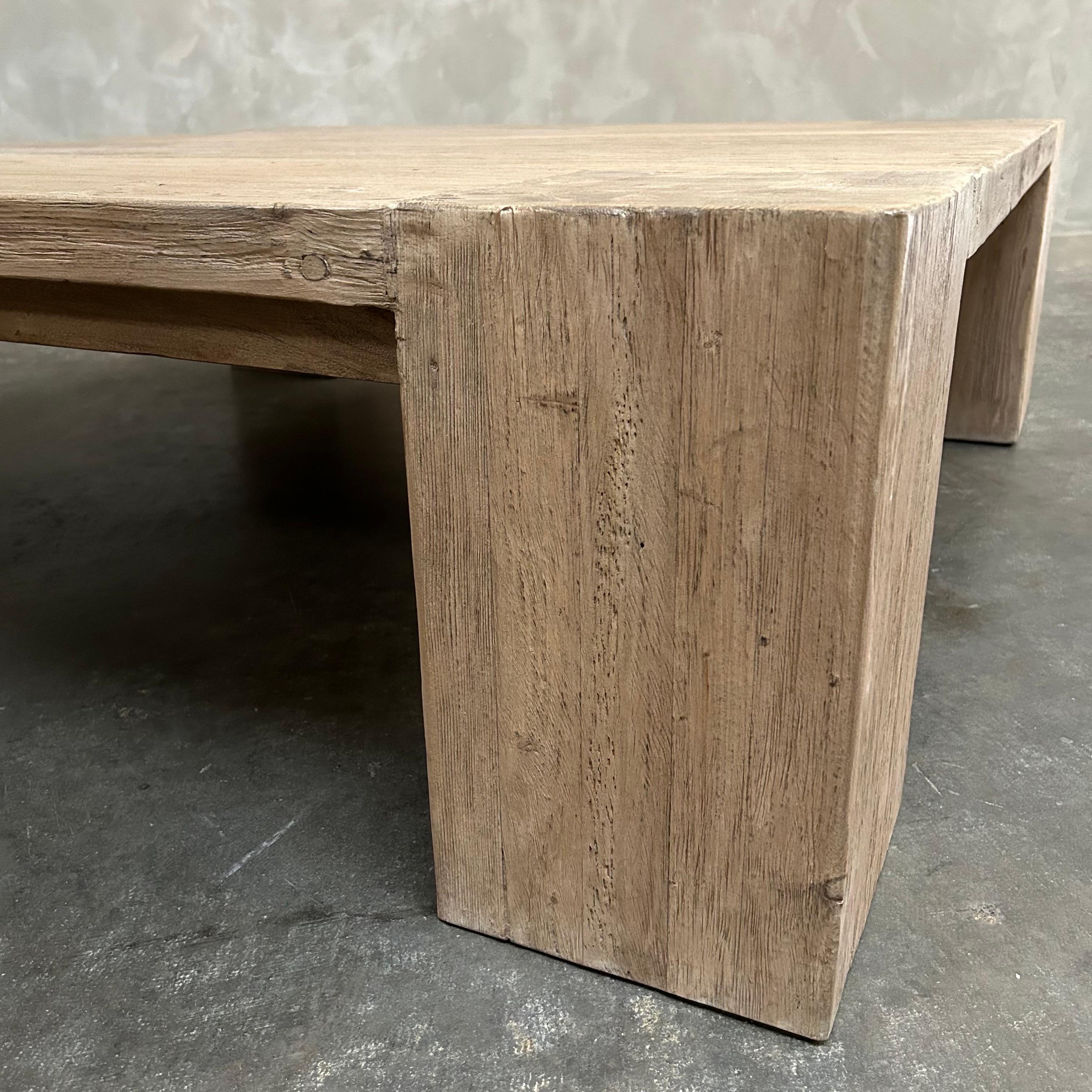 Ulme Wood Beam Quadratischer Couchtisch im Zustand „Neu“ im Angebot in Old Town Orange, CA