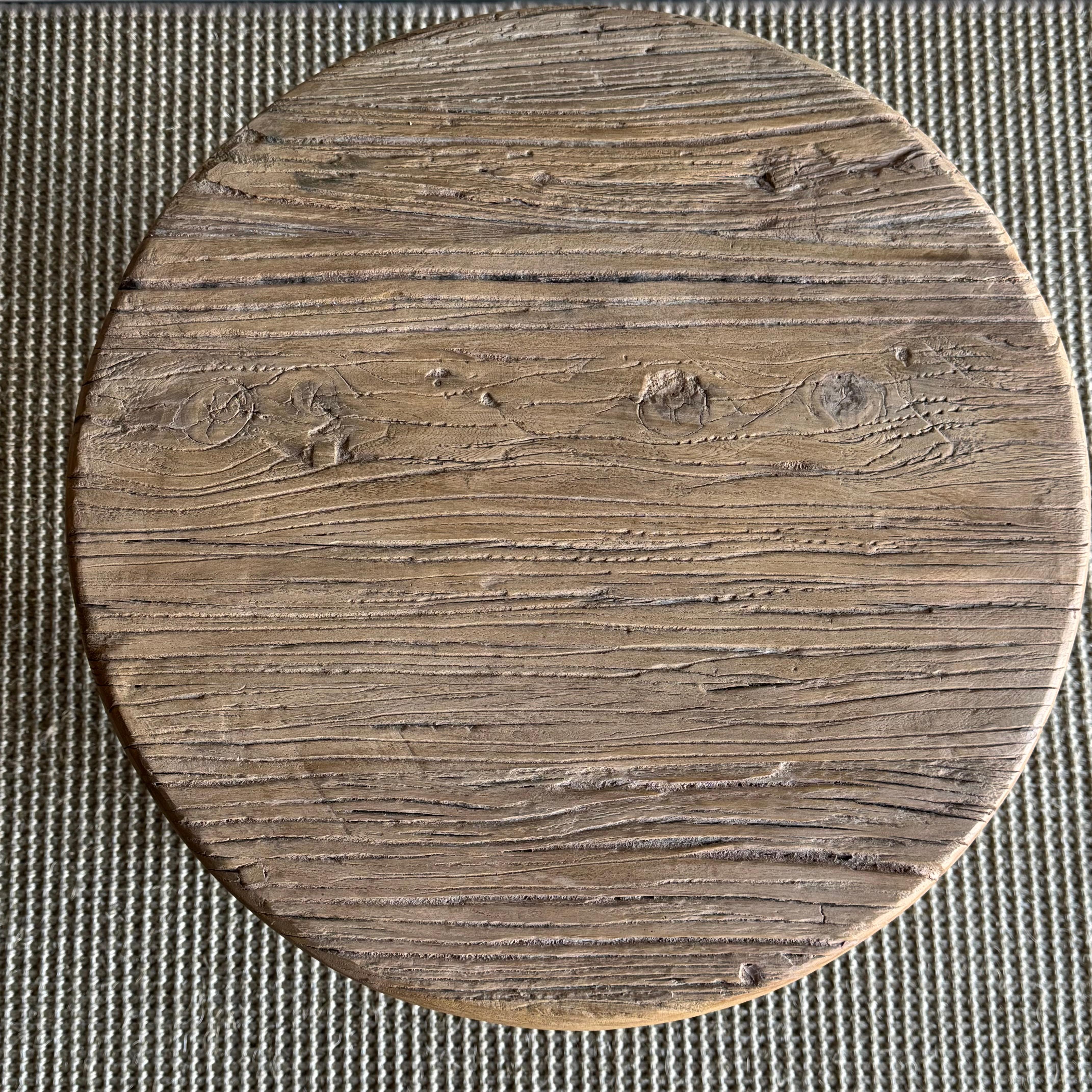 Reclaimed Elm Wood Round Side Table in Natural Elm Wood In Good Condition For Sale In Old Town Orange, CA