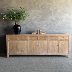 Armario de madera de olmo recuperada con puertas y cajones