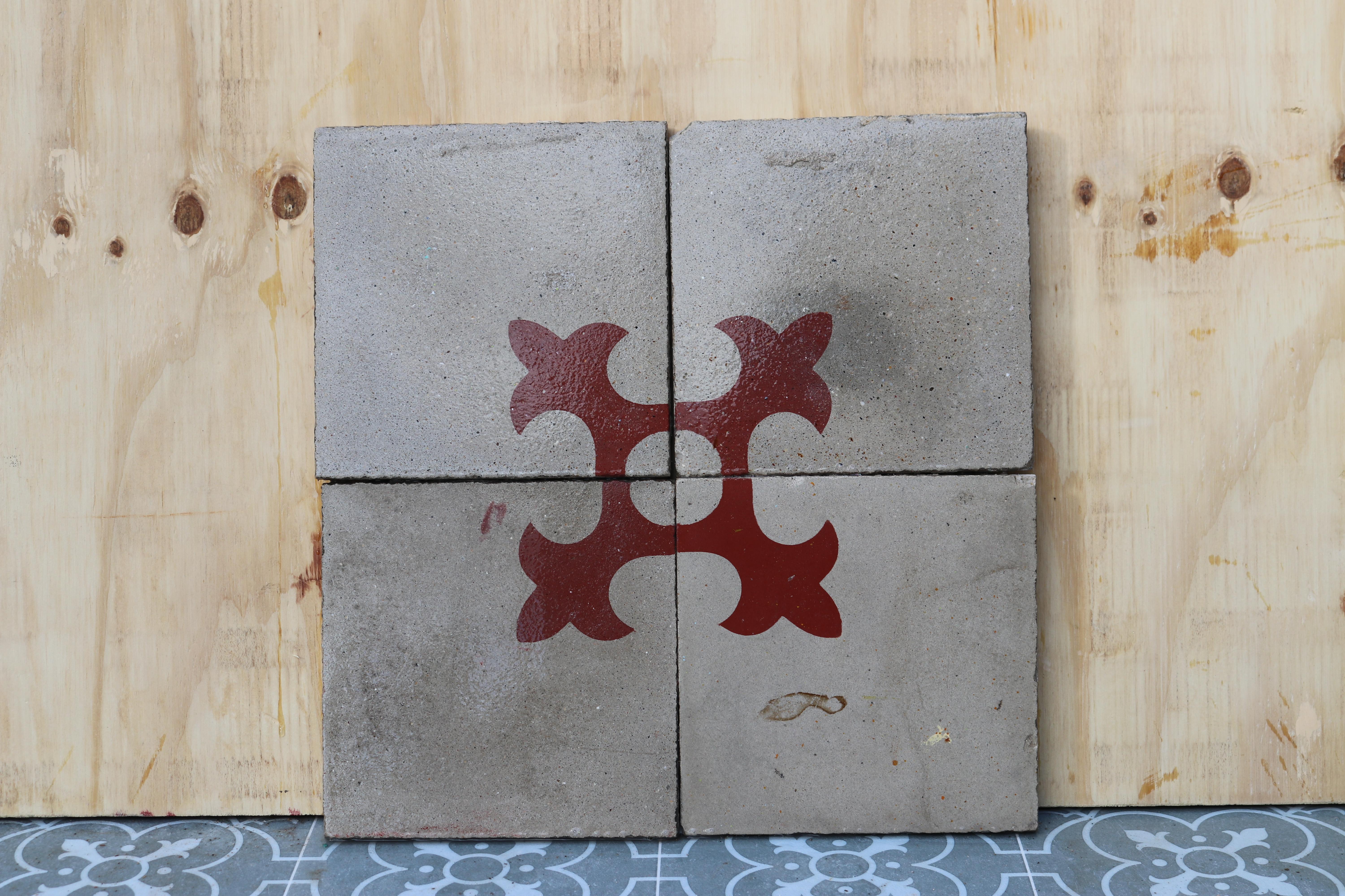 Ciment Tiles de sol à l'encaustique récupérés 1,12 m2 (12 pieds carrés) en vente