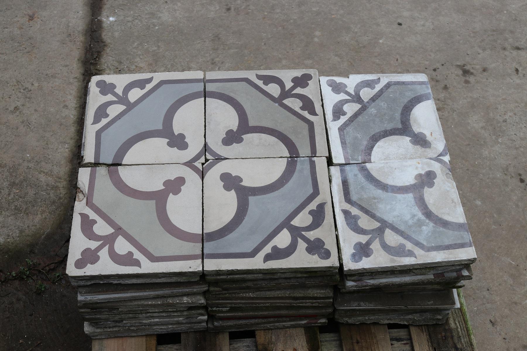 Reclaimed Encaustic Floor Tiles with Pattern For Sale 1