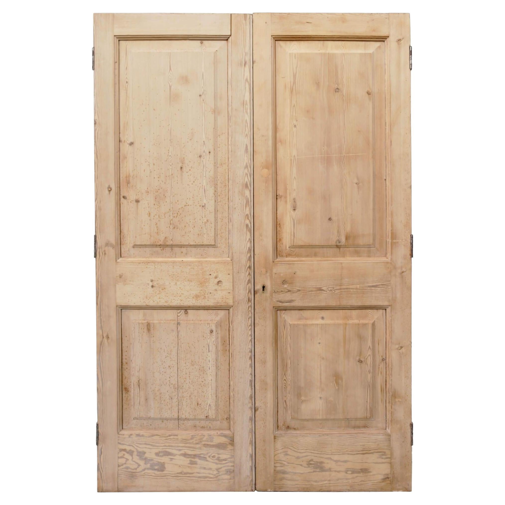 Puertas dobles de pino exterior recuperado