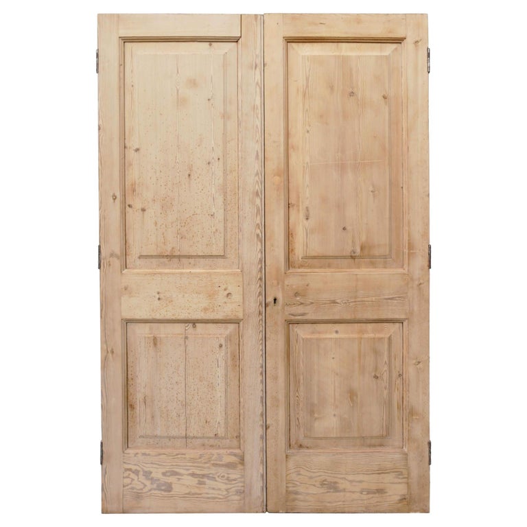 Doubles portes extérieures en pin récupéré En vente sur 1stDibs