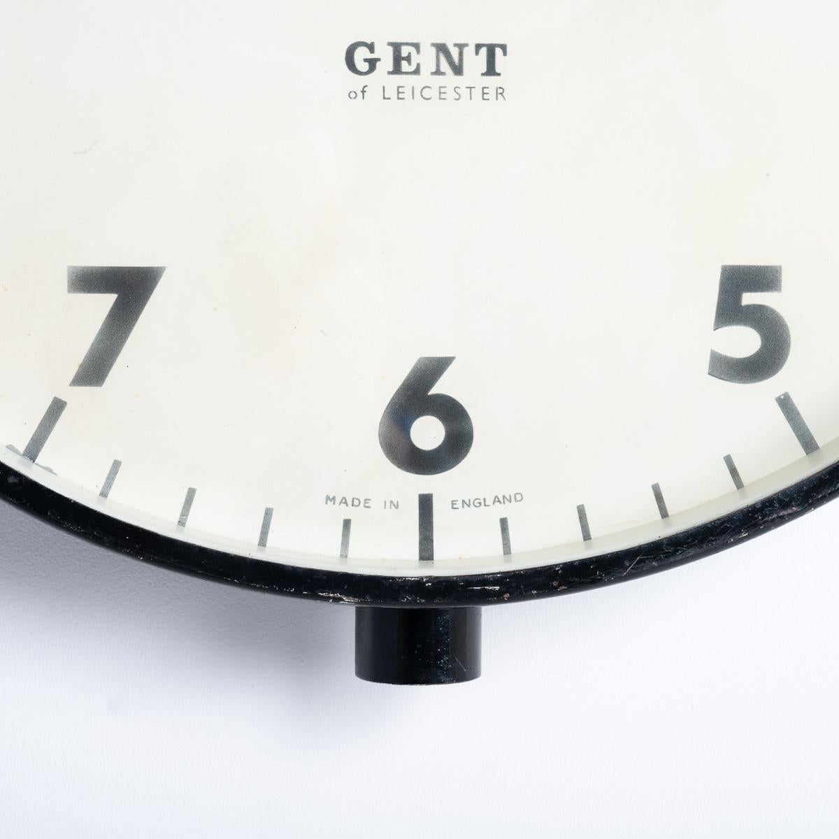 Filé Très grande horloge électrique de chemin de fer récupérée par Gent of Leicester en vente