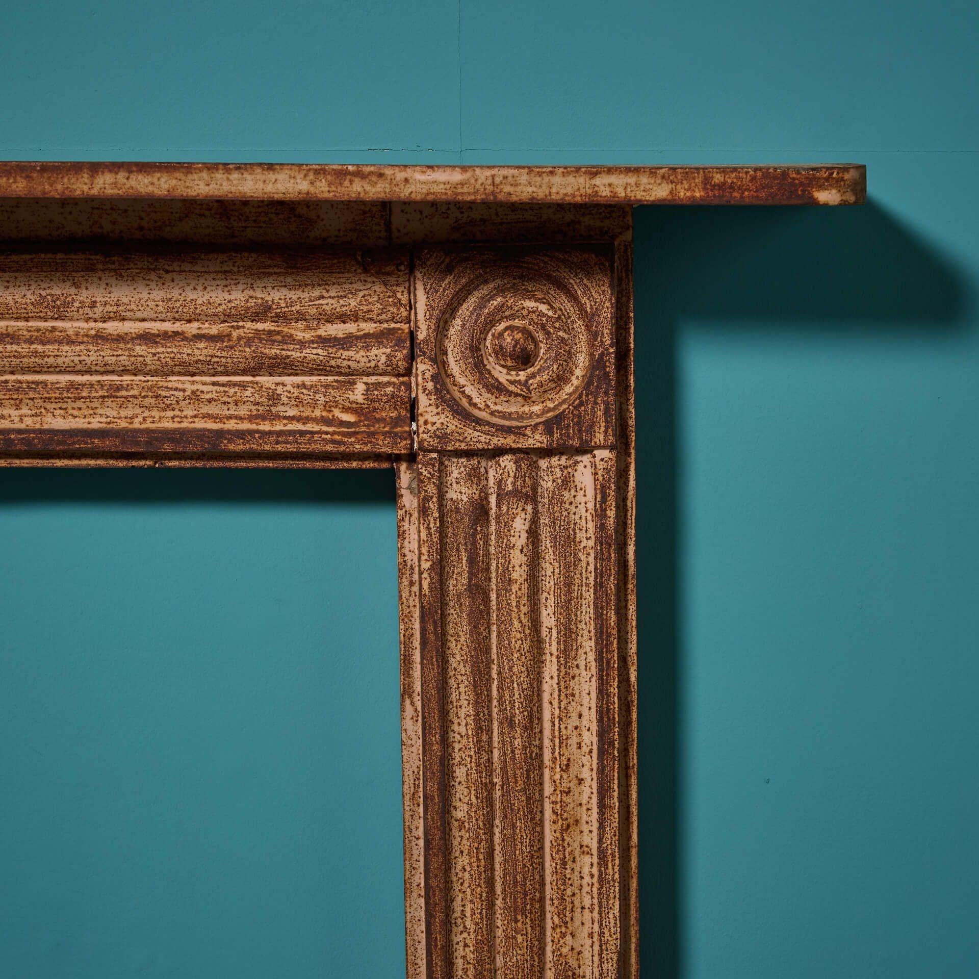 Reclaimed Georgian Style Cast Iron Bullseye Mantel In Fair Condition For Sale In Wormelow, Herefordshire