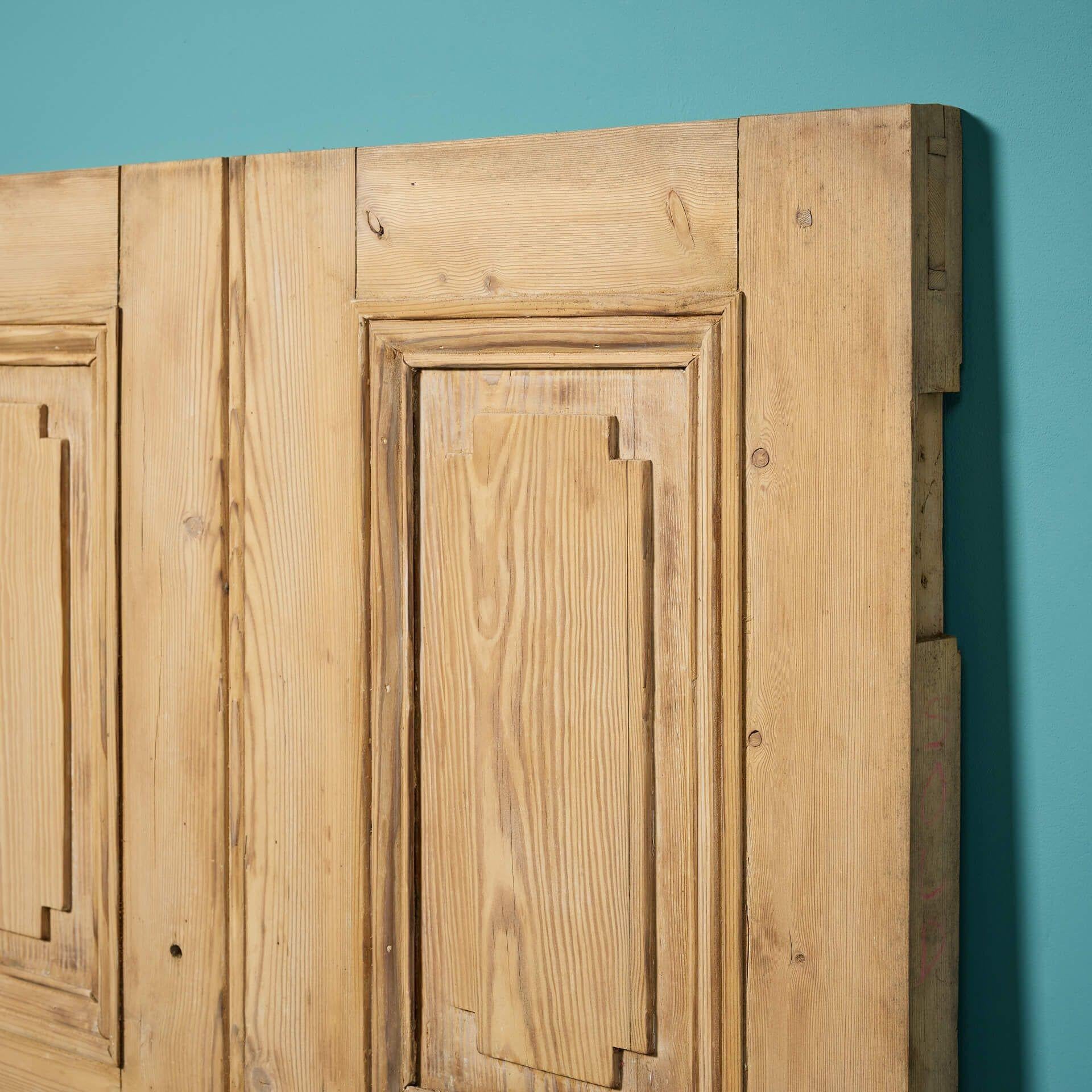 Reclaimed Georgian Style Front Door In Fair Condition For Sale In Wormelow, Herefordshire